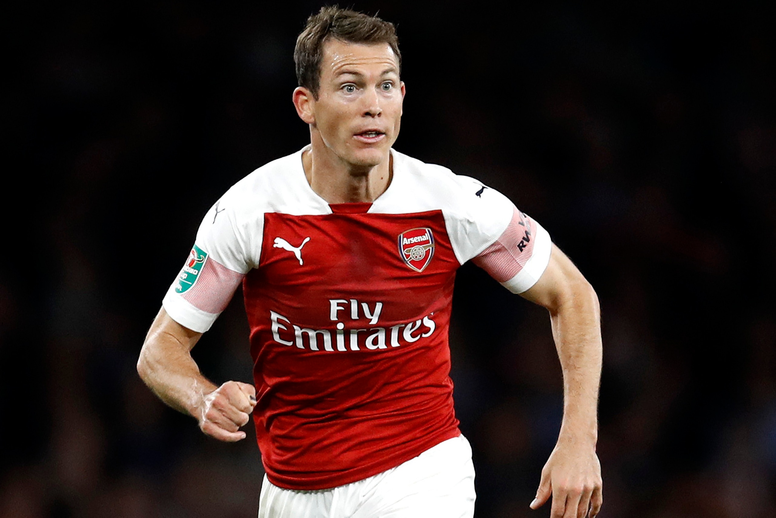 LONDON, ENGLAND - SEPTEMBER 26: Stephan Lichtsteiner of Arsenal runs with the ball during the Carabao Cup Third Round match between Arsenal and Brentford at Emirates Stadium on September 26, 2018 in London, England.  (Photo by Julian Finney/Getty Images)
