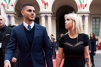 MILAN, ITALY - MAY 14:  Mauro Icardi and Wanda Nara attend the Gentleman Prize on May 14, 2018 in Milan, Italy.  (Photo by Pier Marco Tacca/Getty Images)