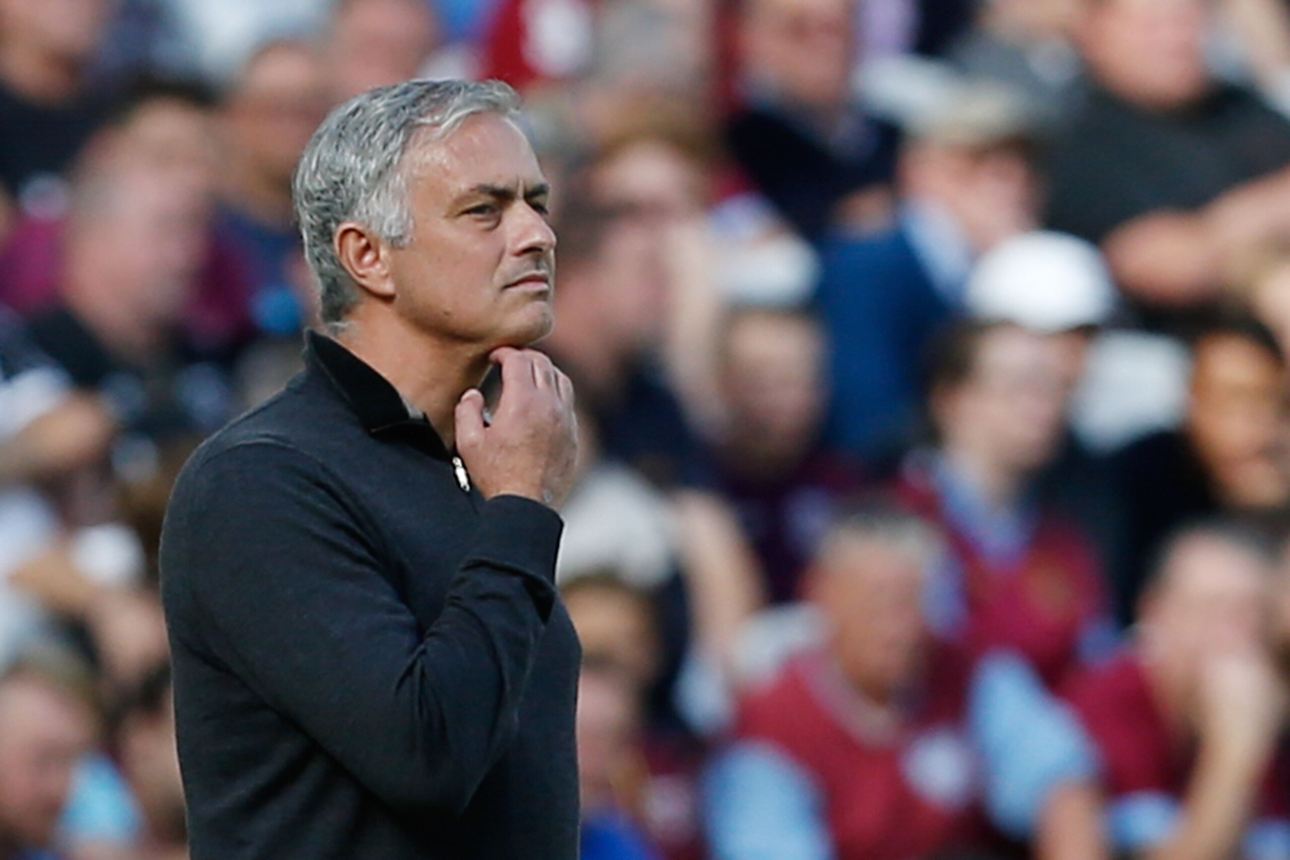 Manchester United's Portuguese manager Jose Mourinho gestures on the touchline during the English Premier League football match between West Ham United and Manchester United at The London Stadium, in east London on September 29, 2018. (Photo by Ian KINGTO