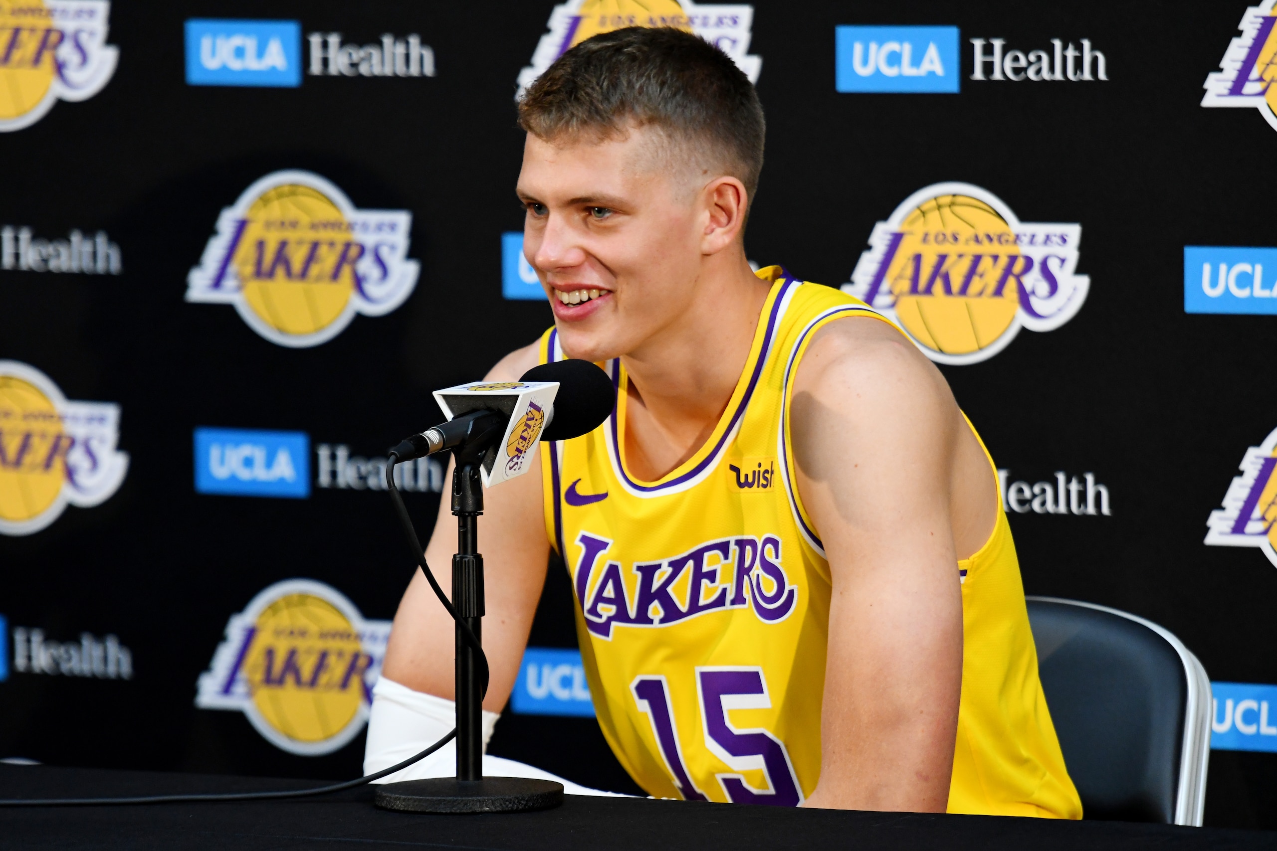EL SEGUNDO, CA - SEPTEMBER 24: Mortiz Wagner #15 of the Los Angeles Lakers is seen talking to the media during media day at UCLA Health Training Center on September 24, 2018 in El Segundo, California. NOTE TO USER: User expressly acknowledges and agrees t