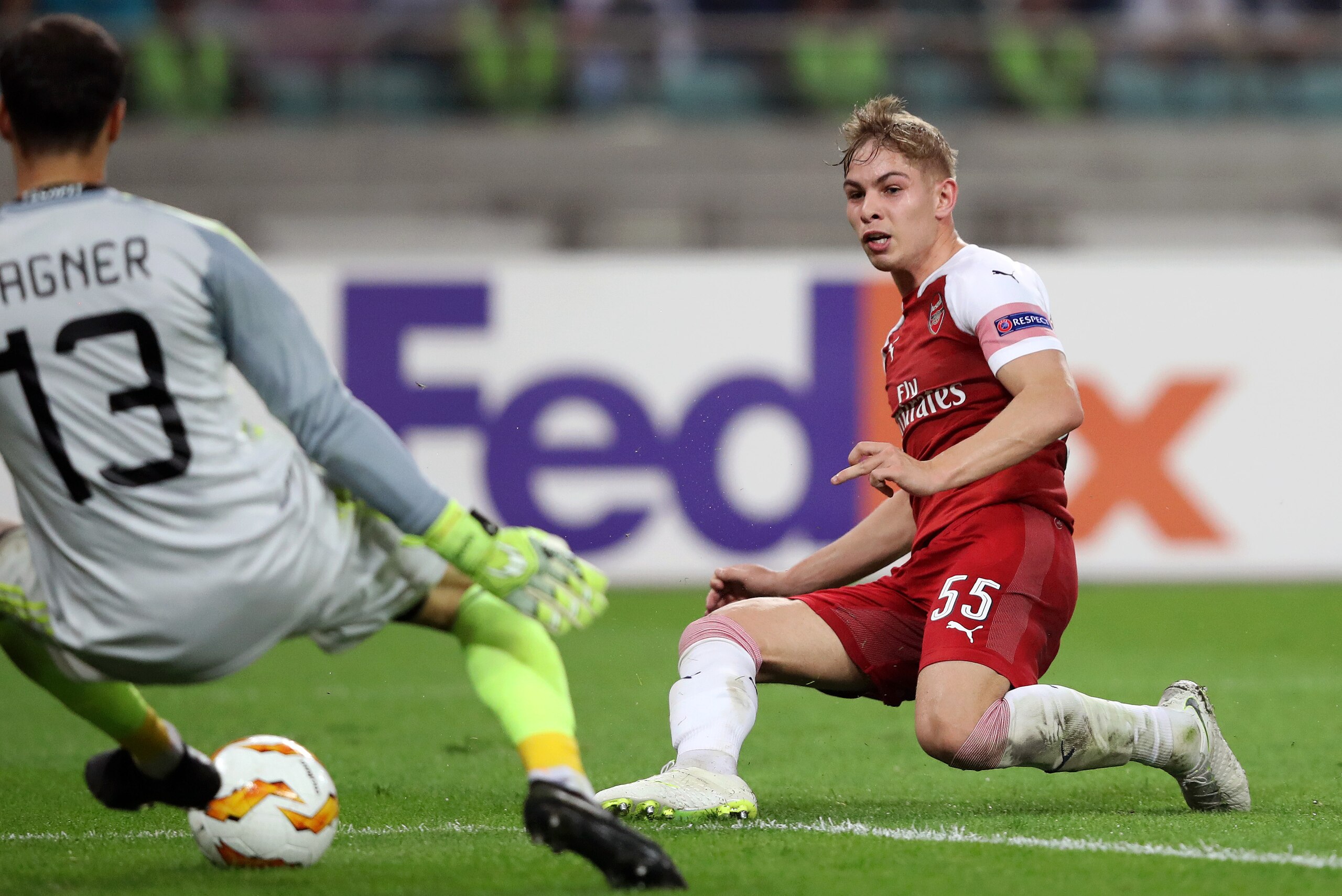 BAKU, AZERBAIJAN - OCTOBER 04:  Emile Smith-Rowe of Arsenal scores his team's second goal  during the UEFA Europa League Group E match between Qarabag FK and Arsenal at  on October 4, 2018 in Baku, Azerbaijan.  (Photo by Francois Nel/Getty Images)