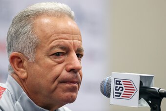 NASHVILLE, TN - SEPTEMBER 10: Dave Sarachan coach of United States speaks during a press conference prior to the international friendly match between Mexico and United States at Nissan Stadium on September 10, 2018 in Nashville, Tennessee. (Photo by Omar 
