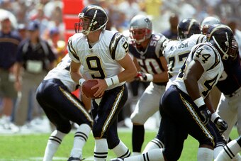 SAN DIEGO, CA - CIRCA 2002: Drew Brees of the San Diego Chargers against the NHew England Patriots at Jack Murphy Stadium circa 2002 in San Diego, California.   (Photo by Owen C. Shaw/Getty Images)