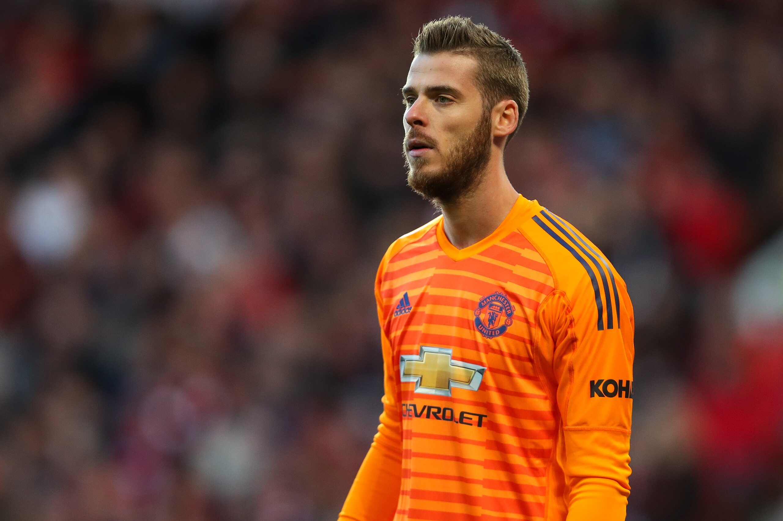 MANCHESTER, ENGLAND - OCTOBER 06: David de Gea of Manchester United during the Premier League match between Manchester United and Newcastle United at Old Trafford on October 6, 2018 in Manchester, United Kingdom. (Photo by Robbie Jay Barratt - AMA/Getty I