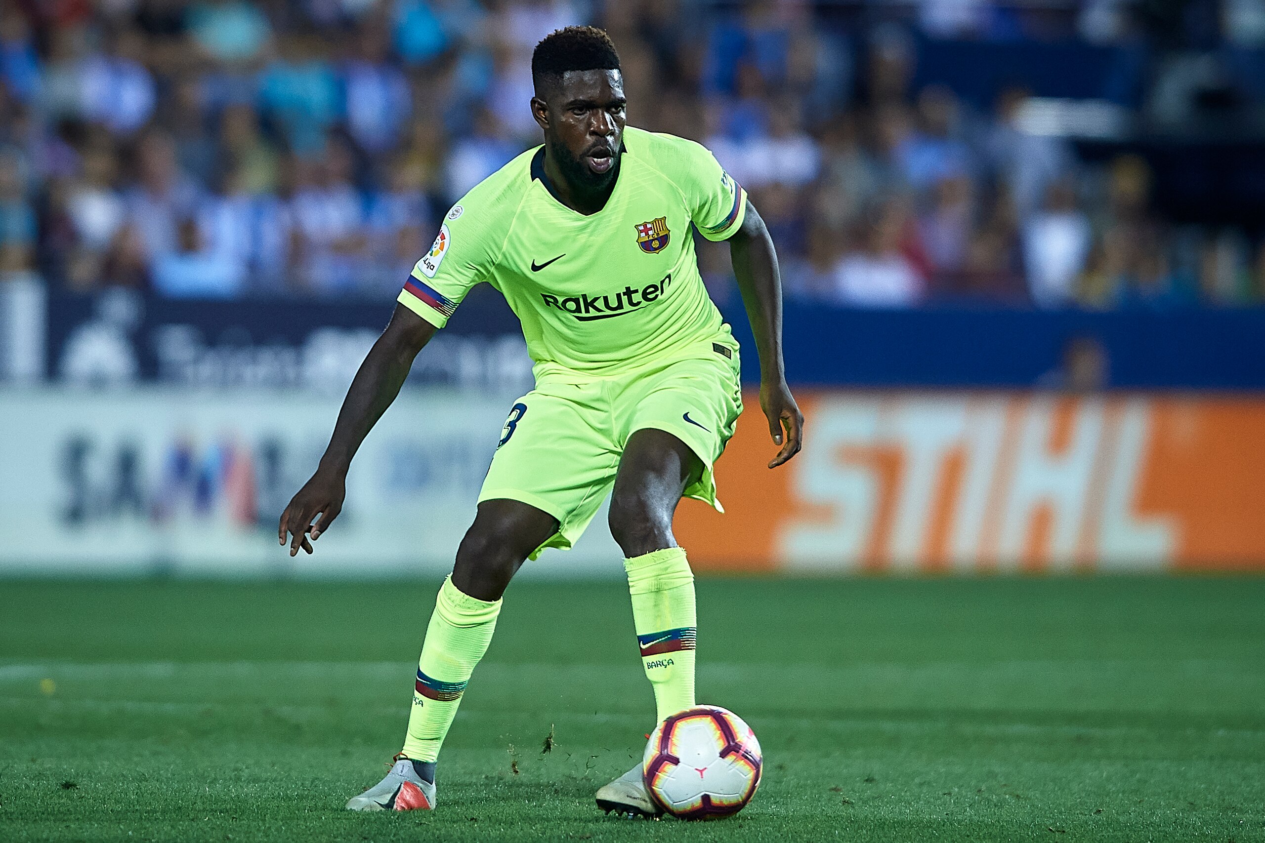 LEGANES, SPAIN - SEPTEMBER 26:  Samuel Umtiti of FC Barcelona in action during the La Liga match between CD Leganes and FC Barcelona at Estadio Municipal de Butarque on September 26, 2018 in Leganes, Spain.  (Photo by Quality Sport Images/Getty Images)