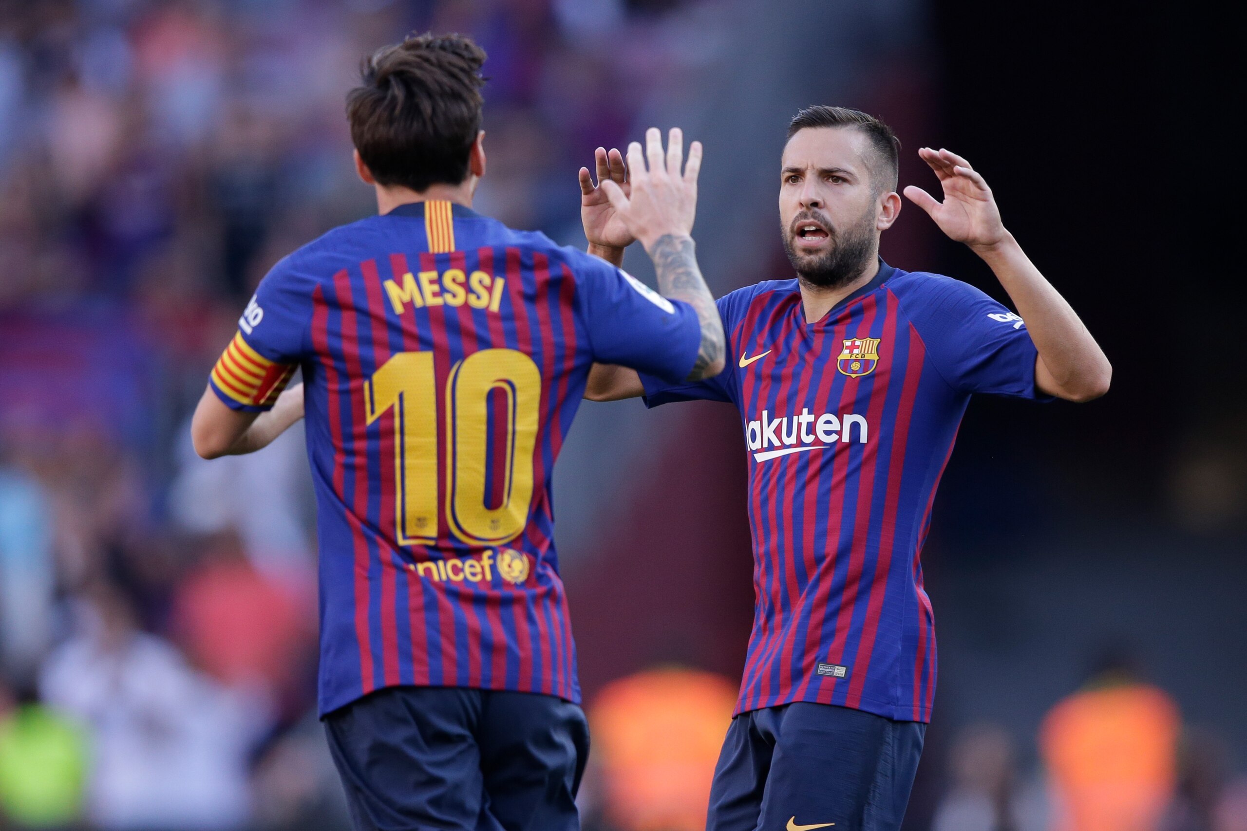 BARCELONA, SPAIN - SEPTEMBER 29: (L-R) Lionel Messi of FC Barcelona, Jordi Alba of FC Barcelona during the La Liga Santander  match between FC Barcelona v Athletic de Bilbao at the Camp Nou on September 29, 2018 in Barcelona Spain (Photo by Jeroen Meuwsen