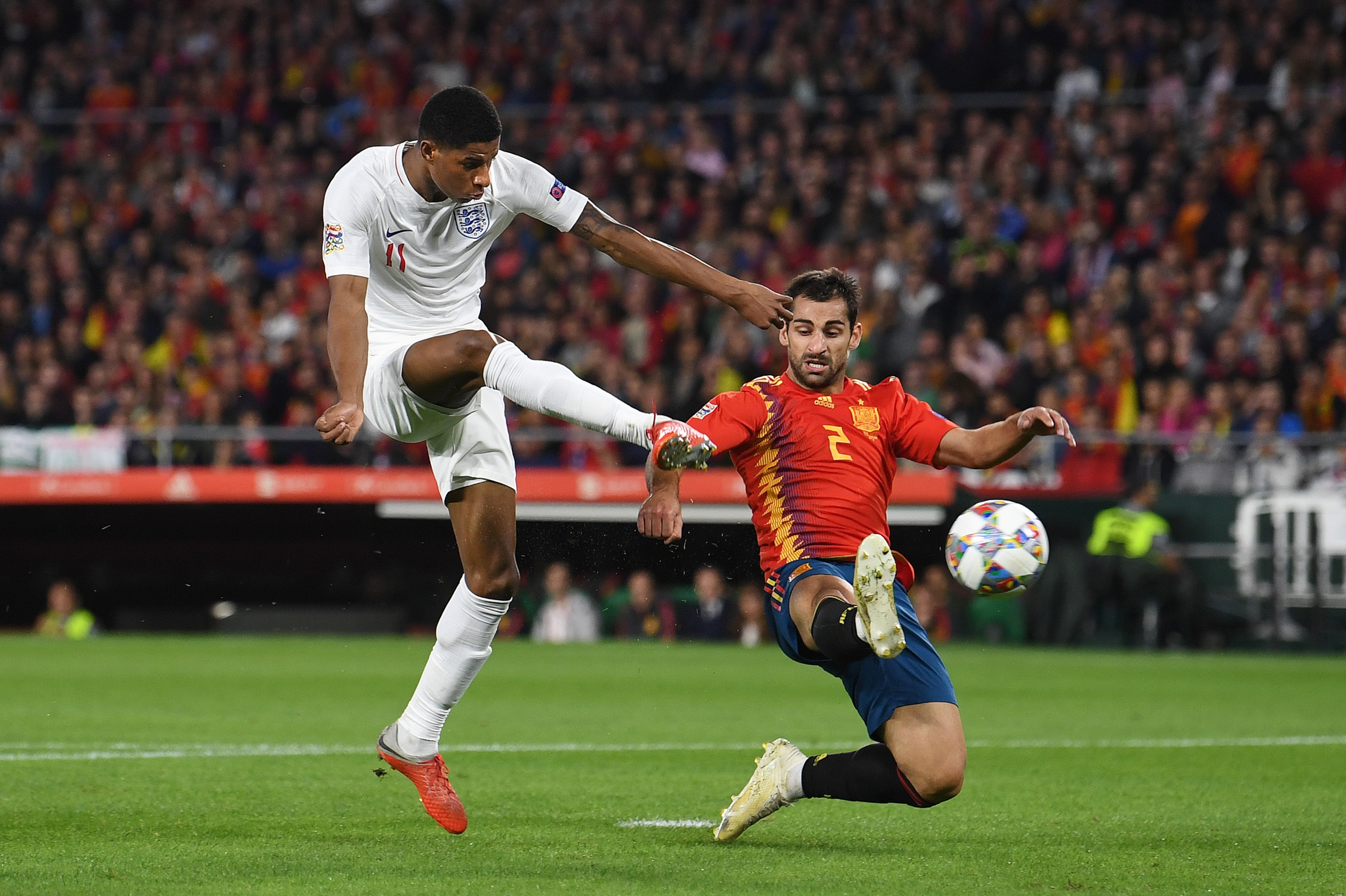 SEVILLE, SPAIN - OCTOBER 15:  Marcus Rashford of England scores to make it 2-0 during the UEFA Nations League A group four match between Spain and England at Estadio Benito Villamarin on October 15, 2018 in Seville, Spain.  (Photo by Michael Regan/Getty I