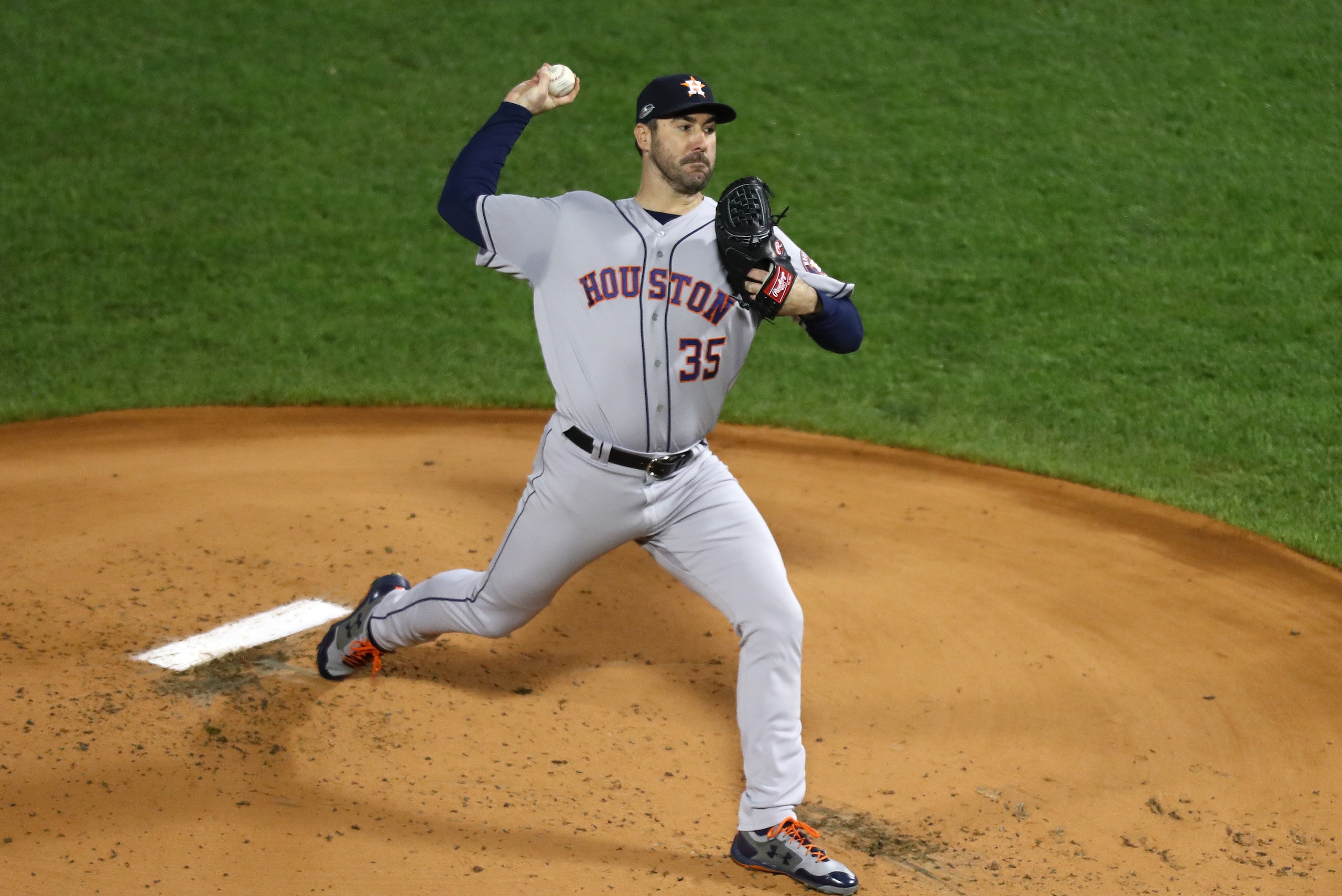 BOSTON, MA - OCTOBER 13:  Justin Verlander #35 of the Houston Astros delivers the pitch during the first inning against the Boston Red Sox in Game One of the American League Championship Series at Fenway Park on October 13, 2018 in Boston, Massachusetts. 
