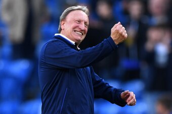 CARDIFF, WALES - OCTOBER 20:  Neil Warnock, Manager of Cardiff City celebrates victory after the Premier League match between Cardiff City and Fulham FC at Cardiff City Stadium on October 20, 2018 in Cardiff, United Kingdom.  (Photo by Stu Forster/Getty I