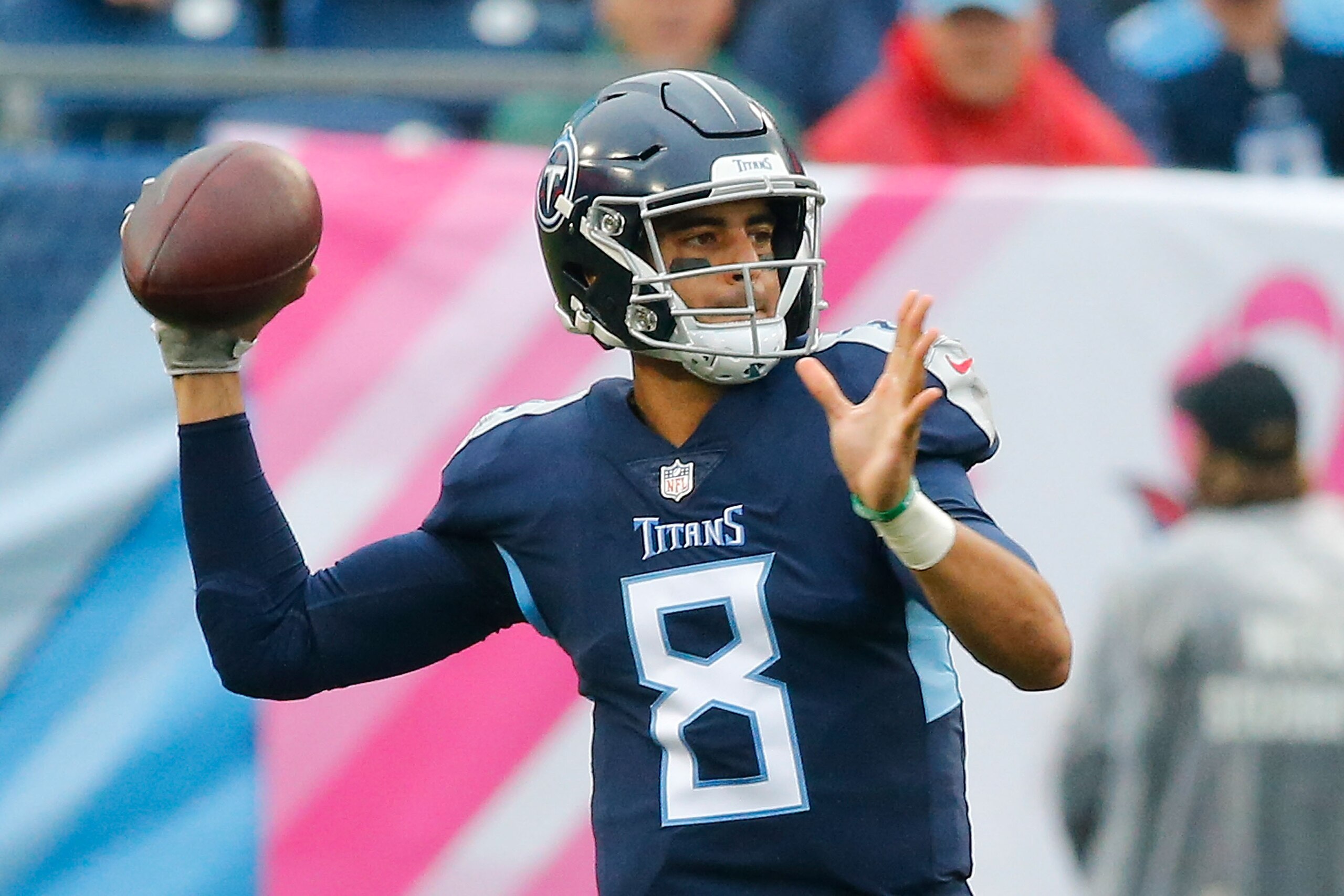 NASHVILLE, TN - OCTOBER 14:  Quarterback Marcus Mariota #8 of the Tennessee Titans plays against the Baltimore Ravens at Nissan Stadium on October 14, 2018 in Nashville, Tennessee.  (Photo by Frederick Breedon/Getty Images)
