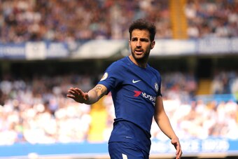 LONDON, ENGLAND - MAY 06: Cesc Fabregas of Chelsea during the Premier League match between Chelsea and Liverpool at Stamford Bridge on May 6, 2018 in London, England. (Photo by James Williamson - AMA/Getty Images)