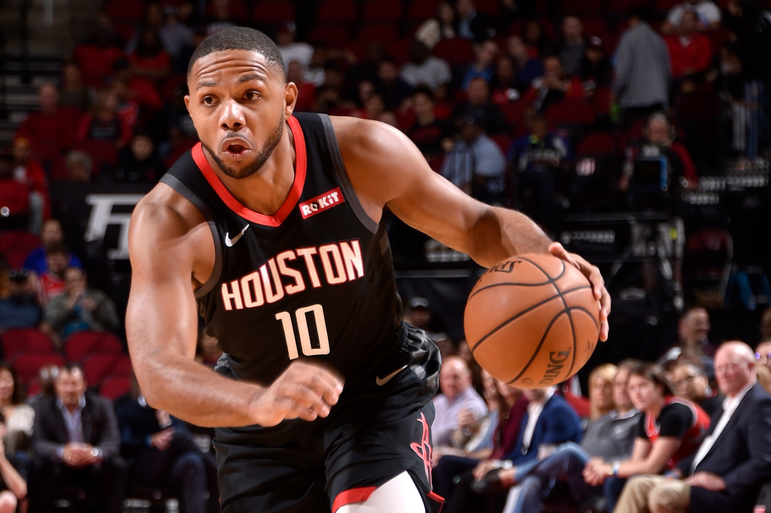 HOUSTON, TX - OCTOBER 26: Eric Gordon #10 of the Houston Rockets handles the ball against the LA Clippers on October 26, 2018 at the Toyota Center in Houston, Texas. NOTE TO USER: User expressly acknowledges and agrees that, by downloading and/or using th