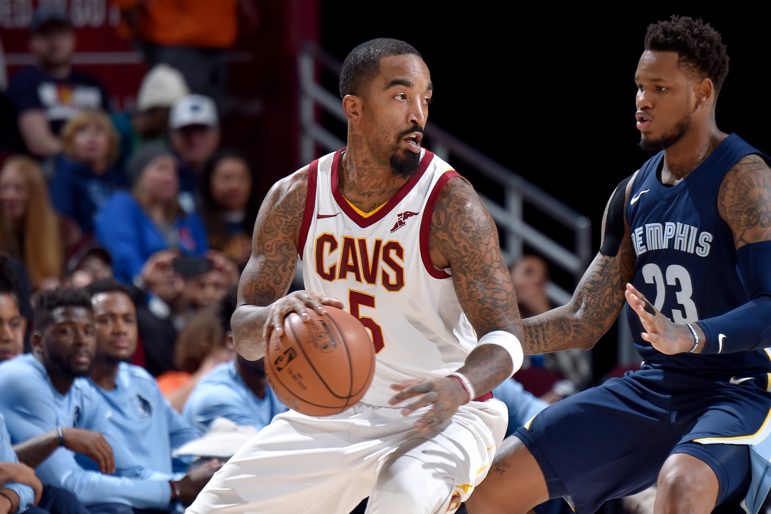 CLEVELAND, OH - DECEMBER 2: JR Smith #5 of the Cleveland Cavaliers handles the ball against the Memphis Grizzlies on December 2, 2017 at Quicken Loans Arena in Cleveland, Ohio. NOTE TO USER: User expressly acknowledges and agrees that, by downloading and CLEVELAND, OH - DECEMBER 2: JR Smith #5 of the Cleveland Cavaliers handles the ball against the Memphis Grizzlies on December 2, 2017 at Quicken Loans Arena in Cleveland, Ohio. NOTE TO USER: User expressly acknowledges and agrees that, by downloading and