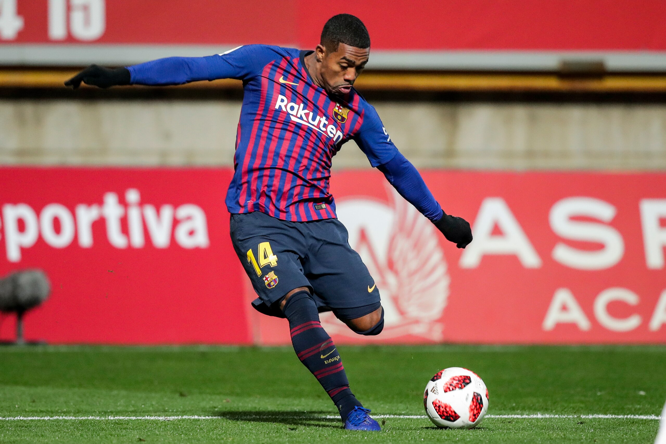 LEON, SPAIN - OCTOBER 31: Malcom of FC Barcelona during the Spanish Copa del Rey match between Cultural Leonesa v FC Barcelona at the Estadio Municipal Reino de León on October 31, 2018 in Leon Spain (Photo by David S. Bustamante/Soccrates/Getty Images) LEON, SPAIN - OCTOBER 31: Malcom of FC Barcelona during the Spanish Copa del Rey match between Cultural Leonesa v FC Barcelona at the Estadio Municipal Reino de León on October 31, 2018 in Leon Spain (Photo by David S. Bustamante/Soccrates/Getty Images)
