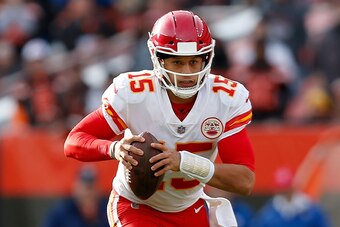 CLEVELAND, OH - NOVEMBER 4:  Patrick Mahomes #15 of the Kansas City Chiefs runs with the ball during the game against the Cleveland Browns at FirstEnergy Stadium on November 4, 2018 in Cleveland, Ohio. (Photo by Kirk Irwin/Getty Images)
