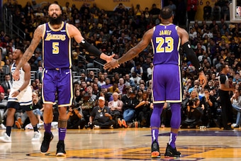 LOS ANGELES, CA - NOVEMBER 7:  Tyson Chandler #5 and LeBron James #23 of the Los Angeles Lakers exchange handshakes against the Minnesota Timberwolves on November 7, 2018 at STAPLES Center in Los Angeles, California. NOTE TO USER: User expressly acknowled