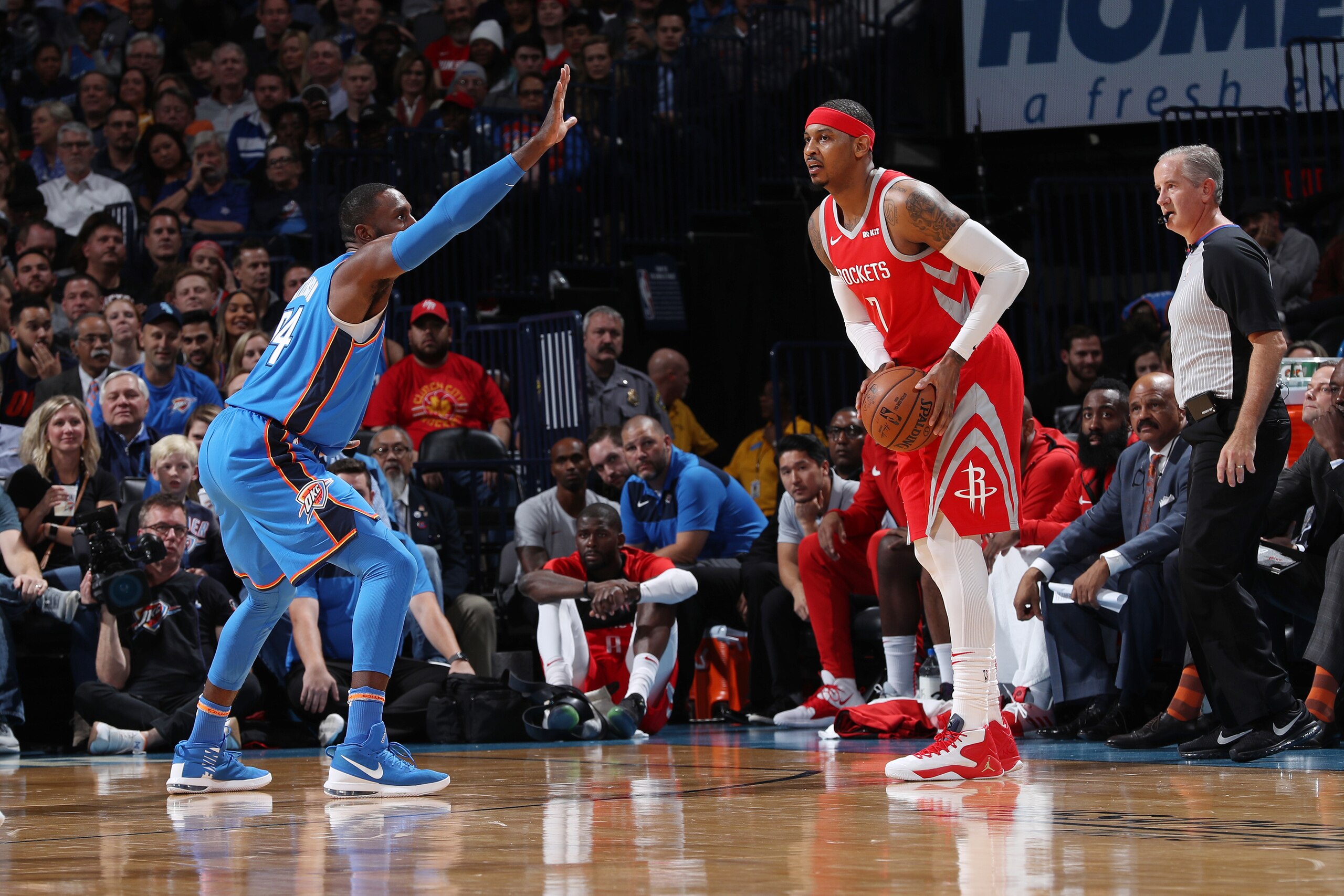 OKLAHOMA CITY, OK - NOVEMBER 8: Carmelo Anthony #7 of the Houston Rockets passes the ball during the game against the Oklahoma City Thunder on November 8, 2018 at Chesapeake Energy Arena in Oklahoma City, Oklahoma. NOTE TO USER: User expressly acknowledge
