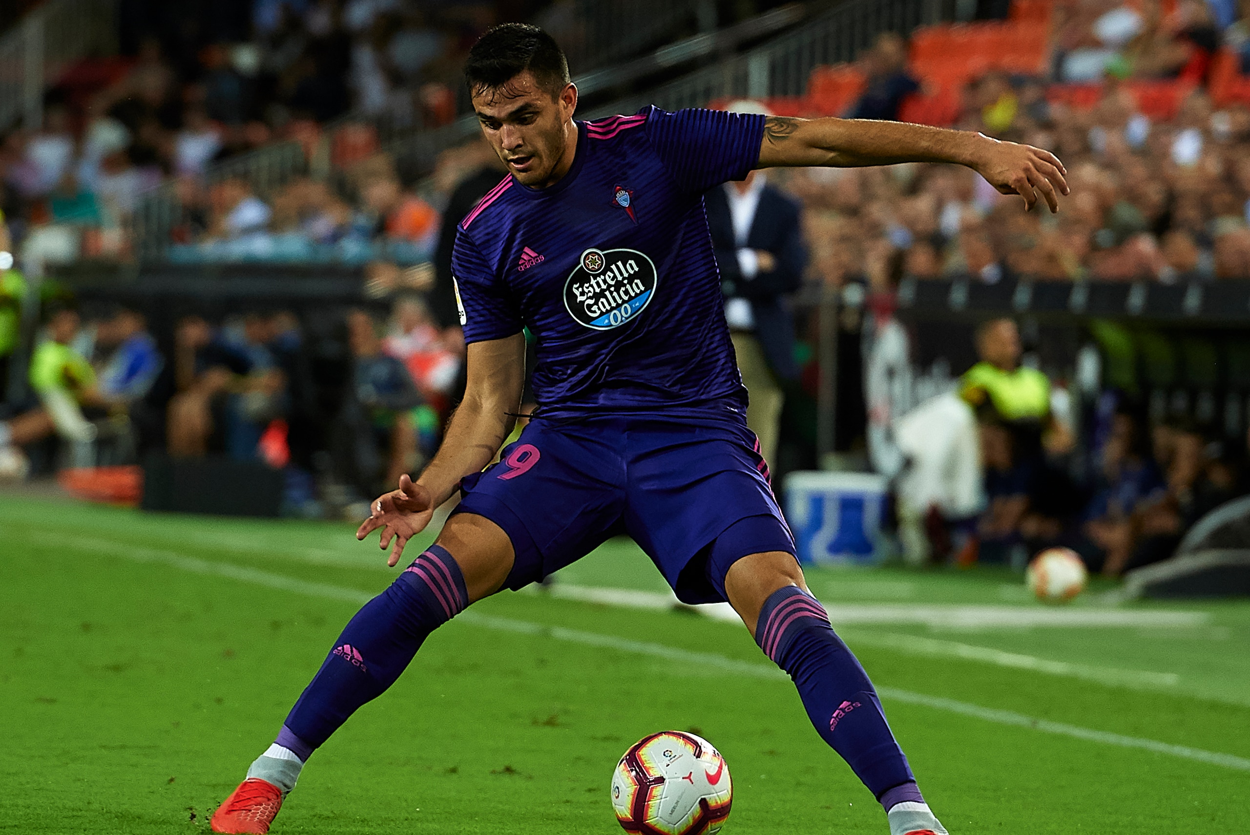 VALENCIA, SPAIN - SEPTEMBER 26:  Maxi Gomez of Celta de Vigo in action during the La Liga match between Valencia CF and RC Celta de Vigo at Estadio Mestalla on September 26, 2018 in Valencia, Spain.  (Photo by Quality Sport Images/Getty Images)