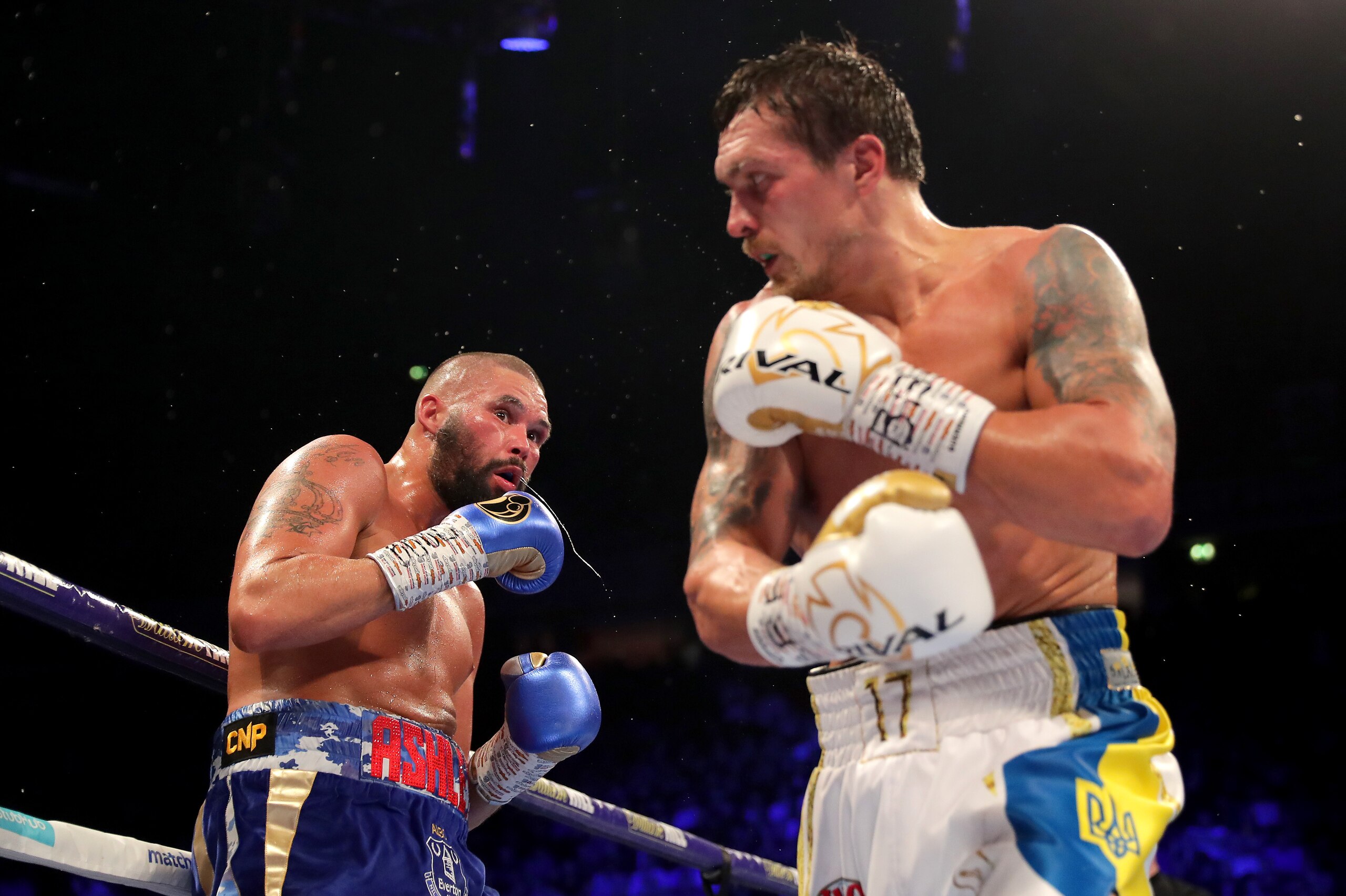 MANCHESTER, ENGLAND - NOVEMBER 10: Oleksandr Usyk of Ukraine punches Tony Bellew of England during the WBC, WBA, WBO, IBF & Ring Magazine World Cruiserweight Title Fight between Oleksandr Usyk and Tony Bellew during the WBC, WBA, WBO, IBF & Ring Magazine MANCHESTER, ENGLAND - NOVEMBER 10: Oleksandr Usyk of Ukraine punches Tony Bellew of England during the WBC, WBA, WBO, IBF & Ring Magazine World Cruiserweight Title Fight between Oleksandr Usyk and Tony Bellew during the WBC, WBA, WBO, IBF & Ring Magazine