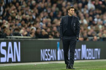 LONDON, ENGLAND - NOVEMBER 06: head coach Mauricio Pochettino of Tottenham looks on during the Group B match of the UEFA Champions League between Tottenham Hotspur and PSV at Wembley Stadium on November 6, 2018 in London, United Kingdom. (Photo by TF-Imag