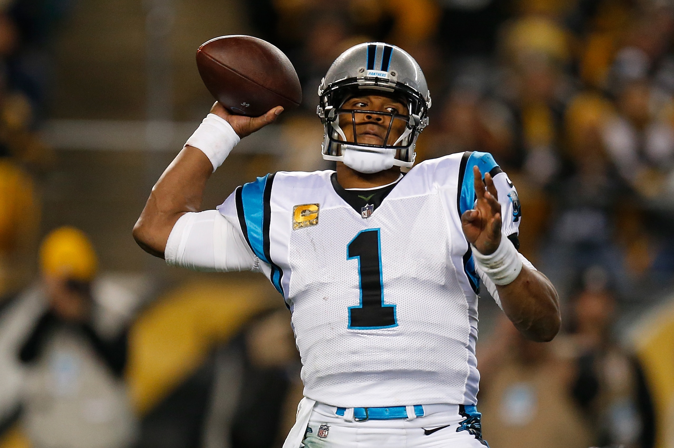 PITTSBURGH, PA - NOVEMBER 08: Cam Newton #1 of the Carolina Panthers drops back to pass during the first half in the game against the Pittsburgh Steelers at Heinz Field on November 8, 2018 in Pittsburgh, Pennsylvania. (Photo by Justin K. Aller/Getty Image