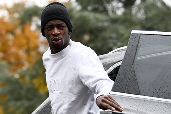 France's forward Ousmane Dembele arrives in Clairefontaine-en-Yvelines on November 12, 2018, as part of the team's preparation for the upcoming Nations League football match against the Netherlands and a friendly football match against Uruguay. (Photo by 