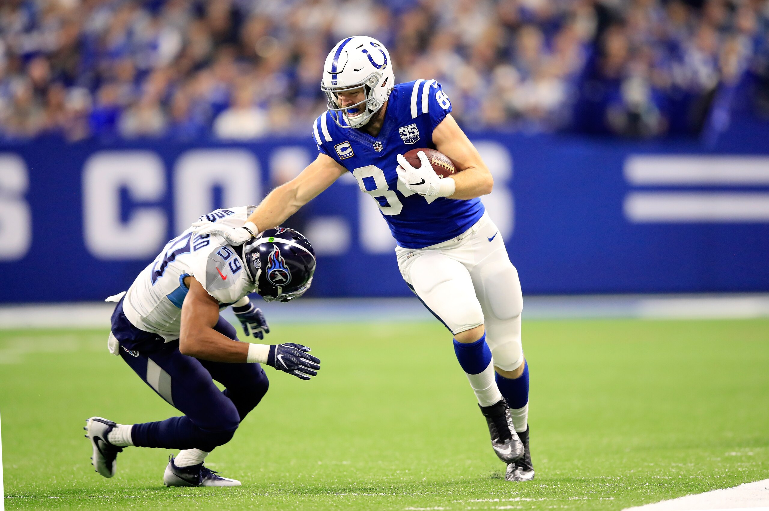 INDIANAPOLIS, IN - NOVEMBER 18:  Jack Doyle #84 of the Indianapolis Colts runs the ball after a catch in the game against the Tennessee Titans at Lucas Oil Stadium on November 18, 2018 in Indianapolis, Indiana.  (Photo by Andy Lyons/Getty Images)