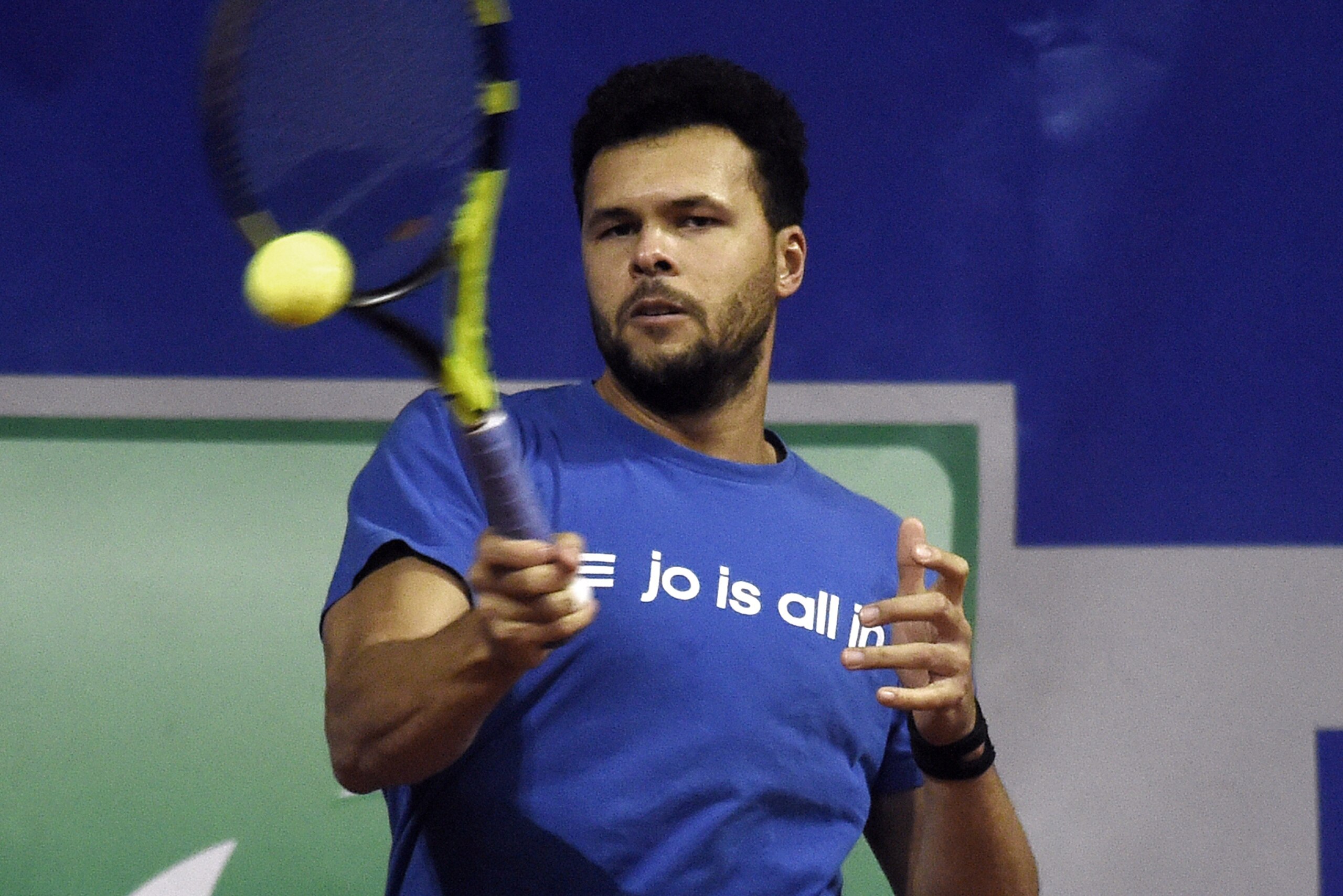 Jo-Wilfried Tsonga of France takes part in a training session on November 20, 2018 in Marcq-en-Baroeul, northern France, before the Davis Cup tennis final opposing France to Croatia. (Photo by FRANCOIS LO PRESTI / AFP)        (Photo credit should read FRA