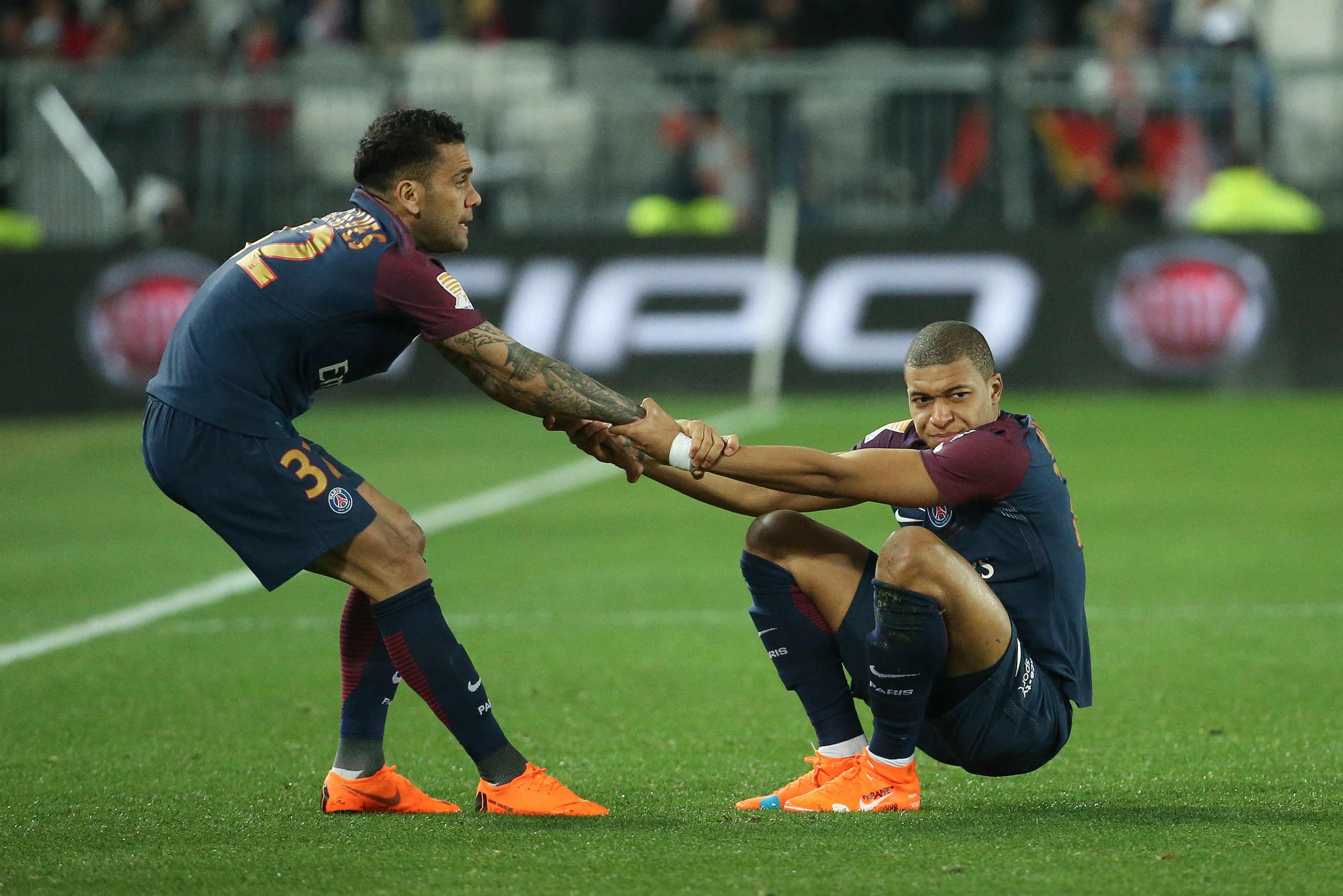 BORDEAUX, FRANCE - MARCH 31: Dani Alves aka Daniel Alves of PSG, Kylian Mbappe of PSG during the French League Cup (Coupe de la Ligue) final between Paris Saint-Germain (PSG) and AS Monaco on March 31, 2018 in Bordeaux, France. (Photo by Jean Catuffe/Gett