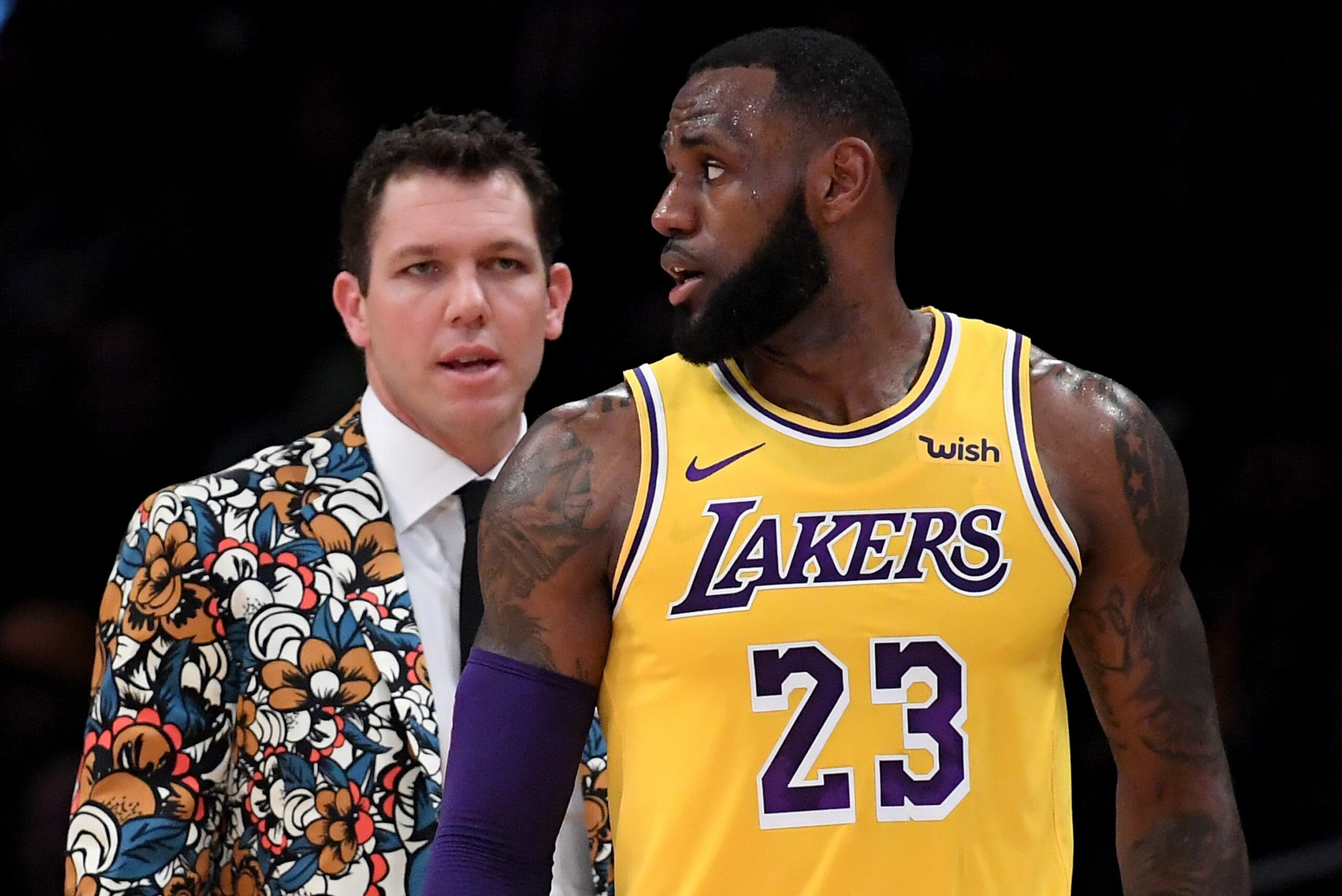 LOS ANGELES, CA - NOVEMBER 29: LeBron James #23 of the Los Angeles Lakers talks with Luke Walton during the first half against the Indiana Pacers at Staples Center on November 29, 2018 in Los Angeles, California. NOTE TO USER: User expressly acknowledge LOS ANGELES, CA - NOVEMBER 29: LeBron James #23 of the Los Angeles Lakers talks with Luke Walton during the first half against the Indiana Pacers at Staples Center on November 29, 2018 in Los Angeles, California. NOTE TO USER: User expressly acknowledge