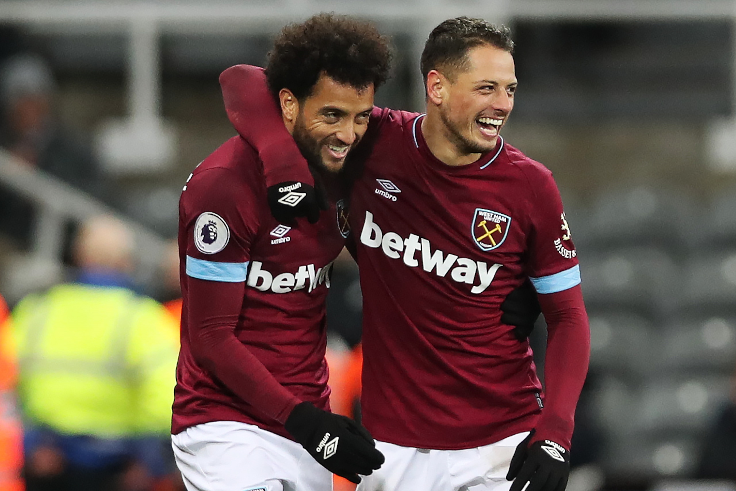 NEWCASTLE UPON TYNE, ENGLAND - DECEMBER 01: Felipe Anderson of West Ham United  celebrates after he scores his sides third goal during the Premier League match between Newcastle United and West Ham United at St. James Park on December 1, 2018 in Newcastle