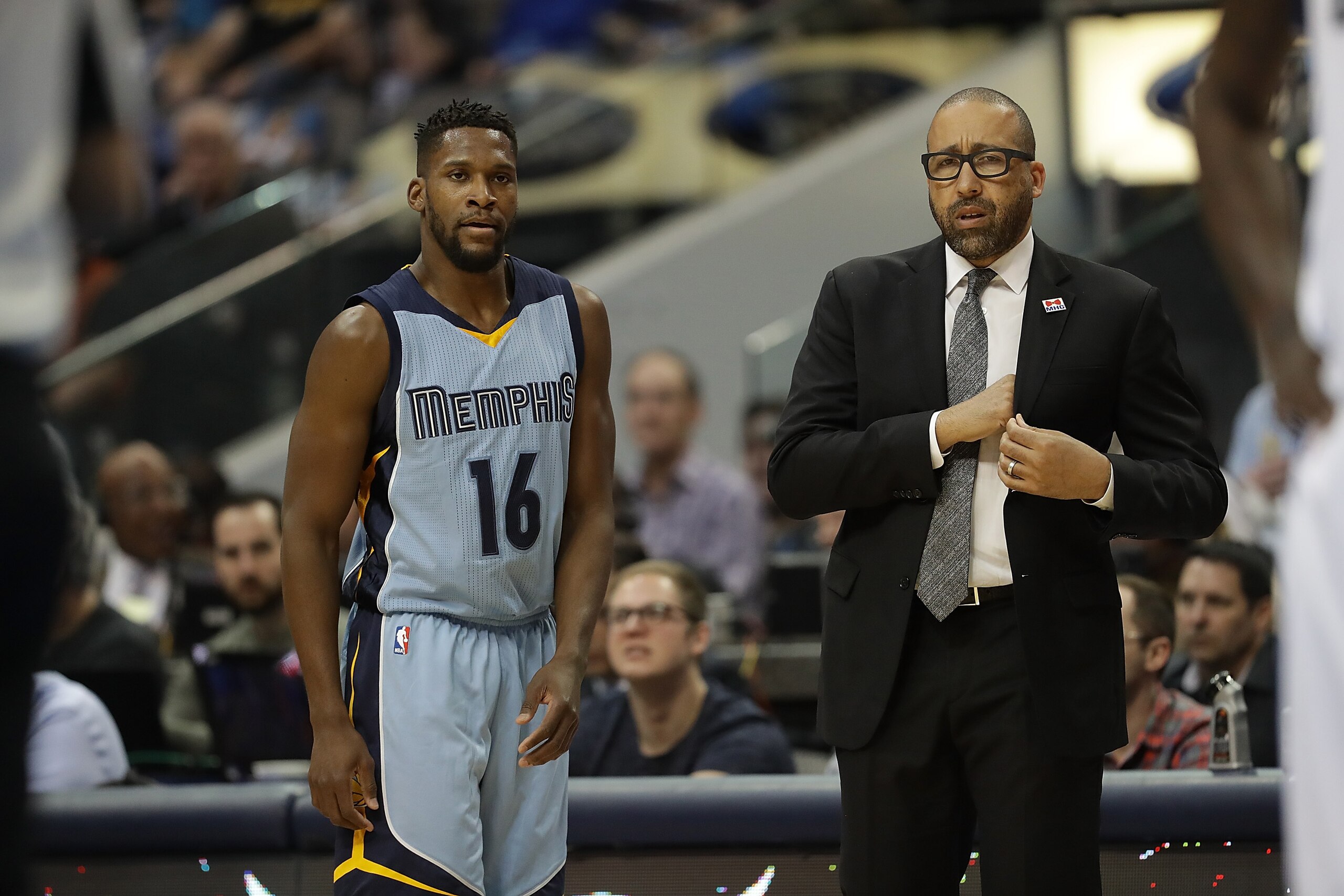 DALLAS, TX - MARCH 03:  David Fizdale and Toney Douglas #16 of the Memphis Grizzlies at American Airlines Center on March 3, 2017 in Dallas, Texas.  NOTE TO USER: User expressly acknowledges and agrees that, by downloading and/or using this photograph, us