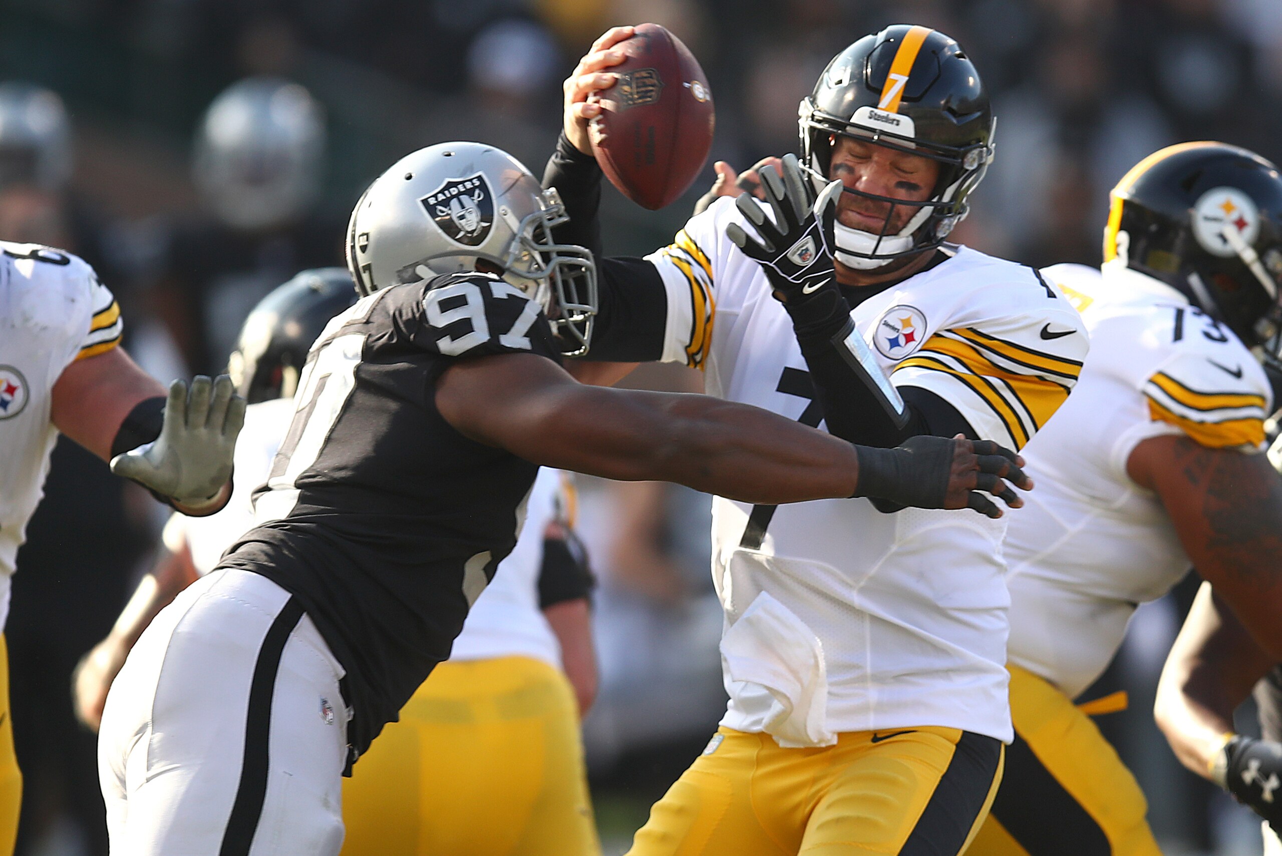 Ben Roethlisberger and the Steelers haven't been able to summon their usual winning ways over the last three weeks.