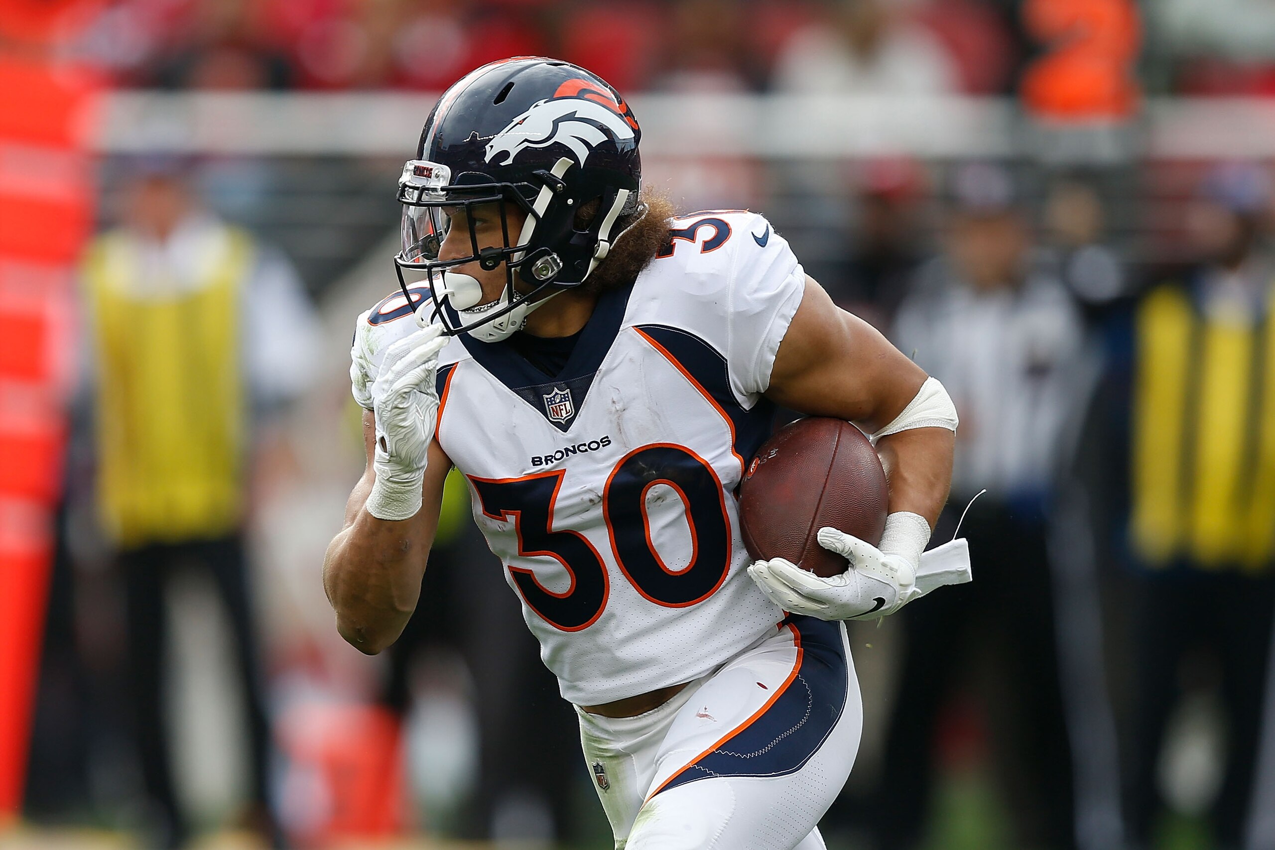 SANTA CLARA, CA - DECEMBER 09: Running back Phillip Lindsay #30 of the Denver Broncos runs the ball against the San Francisco 49ers at Levi's Stadium on December 9, 2018 in Santa Clara, California. (Photo by Lachlan Cunningham/Getty Images)