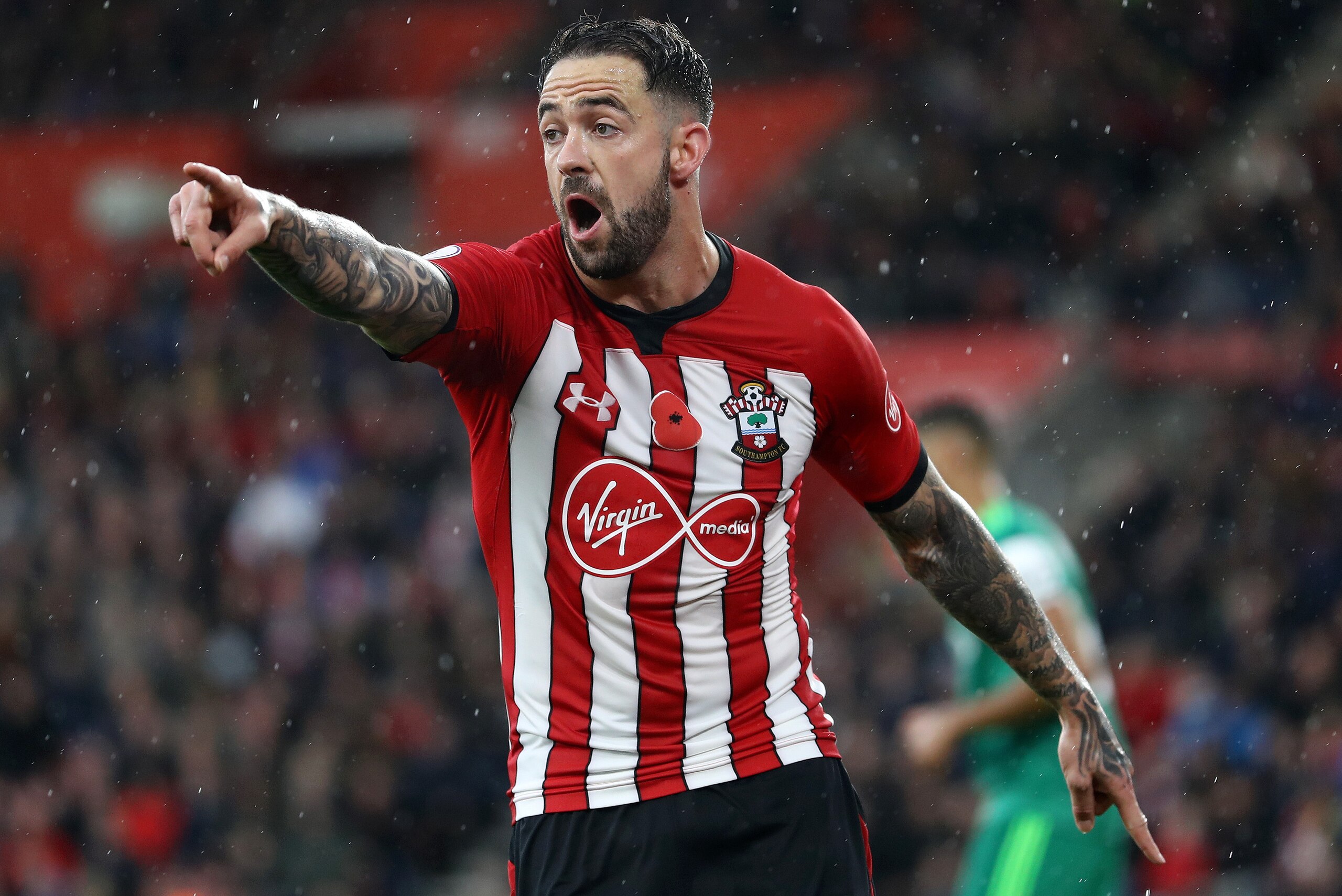 SOUTHAMPTON, ENGLAND - NOVEMBER 10:  Danny Ings of Southampton reacts during the Premier League match between Southampton FC and Watford FC at St Mary's Stadium on November 10, 2018 in Southampton, United Kingdom.  (Photo by Bryn Lennon/Getty Images)