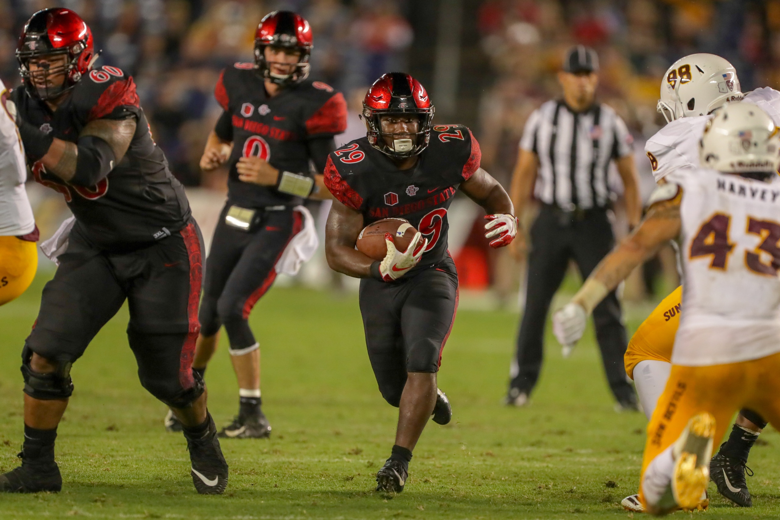 SAN DIEGO, CA - SEPTEMBER 15:  Juwan Washington #29 of the San Diego State Aztecs runs with the ball in the second half against the Arizona State Sun Devils at SDCCU Stadium on September 15, 2018 in San Diego, California.  (Photo by Kent Horner/Getty Imag