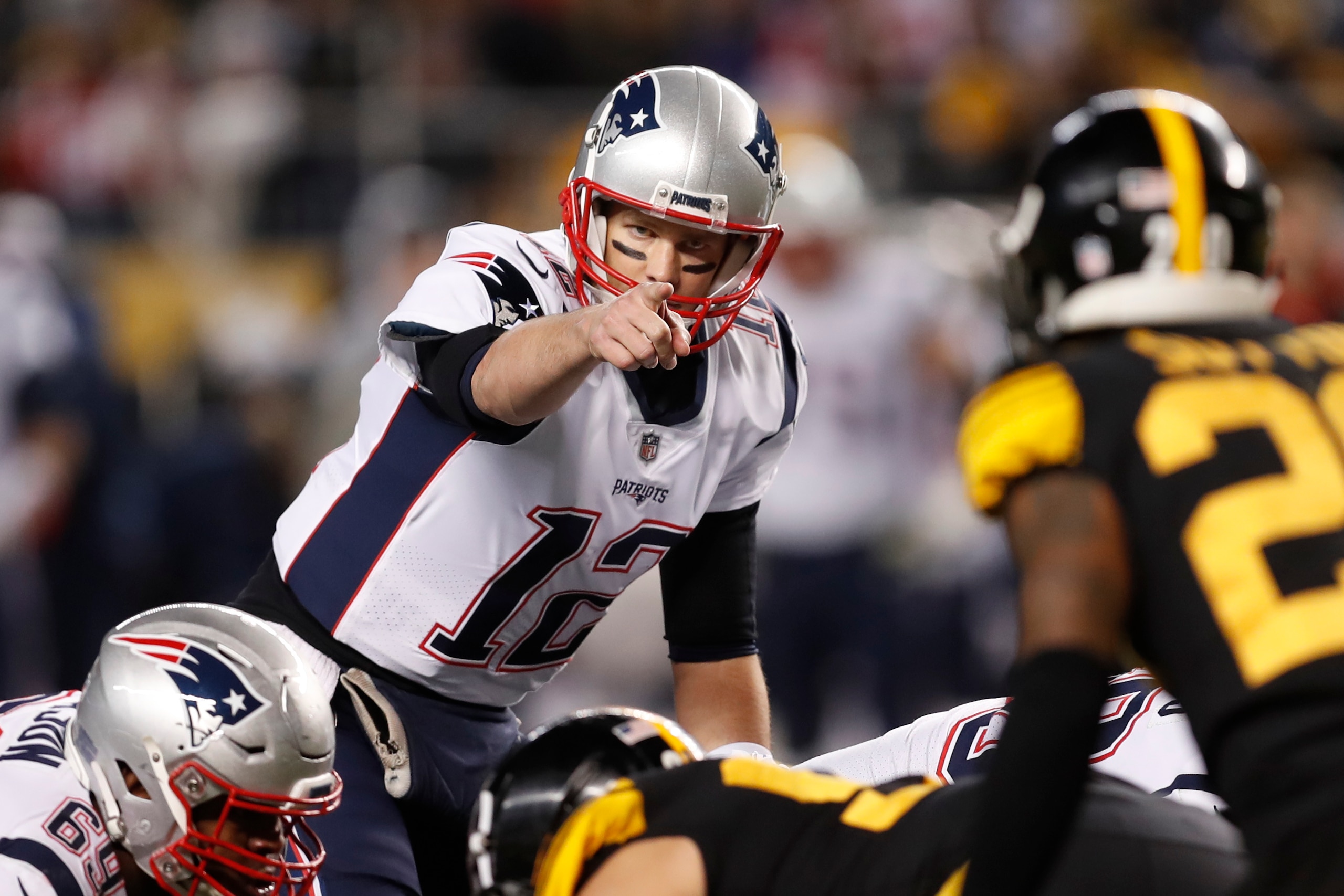 Despite back-to-back losses, the Patriots can clinch the AFC East with a win Sunday.