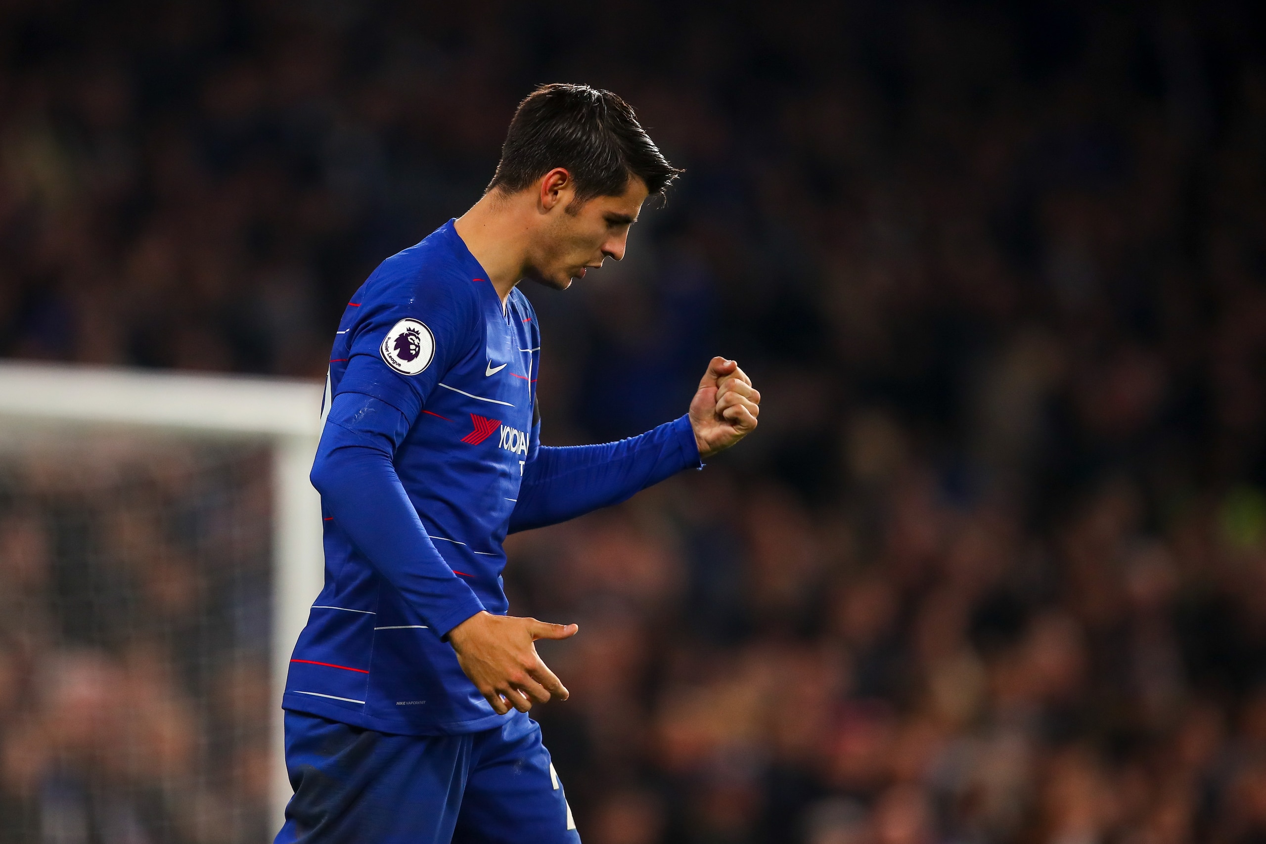 LONDON, ENGLAND - NOVEMBER 04: Alvaro Morata of Chelsea celebrates after scoring a goal to make it 2-1 during the Premier League match between Chelsea FC and Crystal Palace at Stamford Bridge on November 4, 2018 in London, United Kingdom. (Photo by Robbie