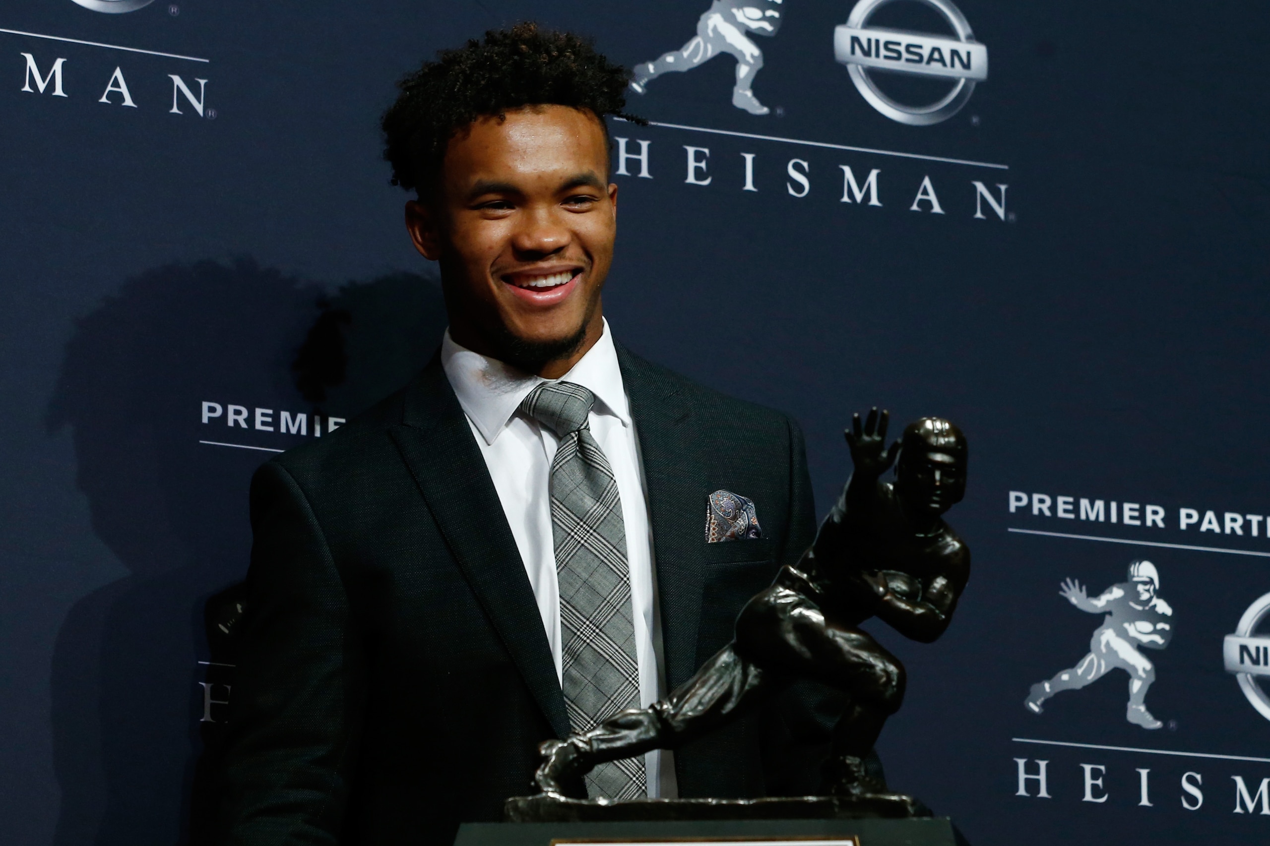 NEW YORK, NY - DECEMBER 08:  Kyler Murray of Oklahoma poses for a photo after winning the 2018 Heisman Trophy on December 8, 2018 in New York City.  (Photo by Mike Stobe/Getty Images)