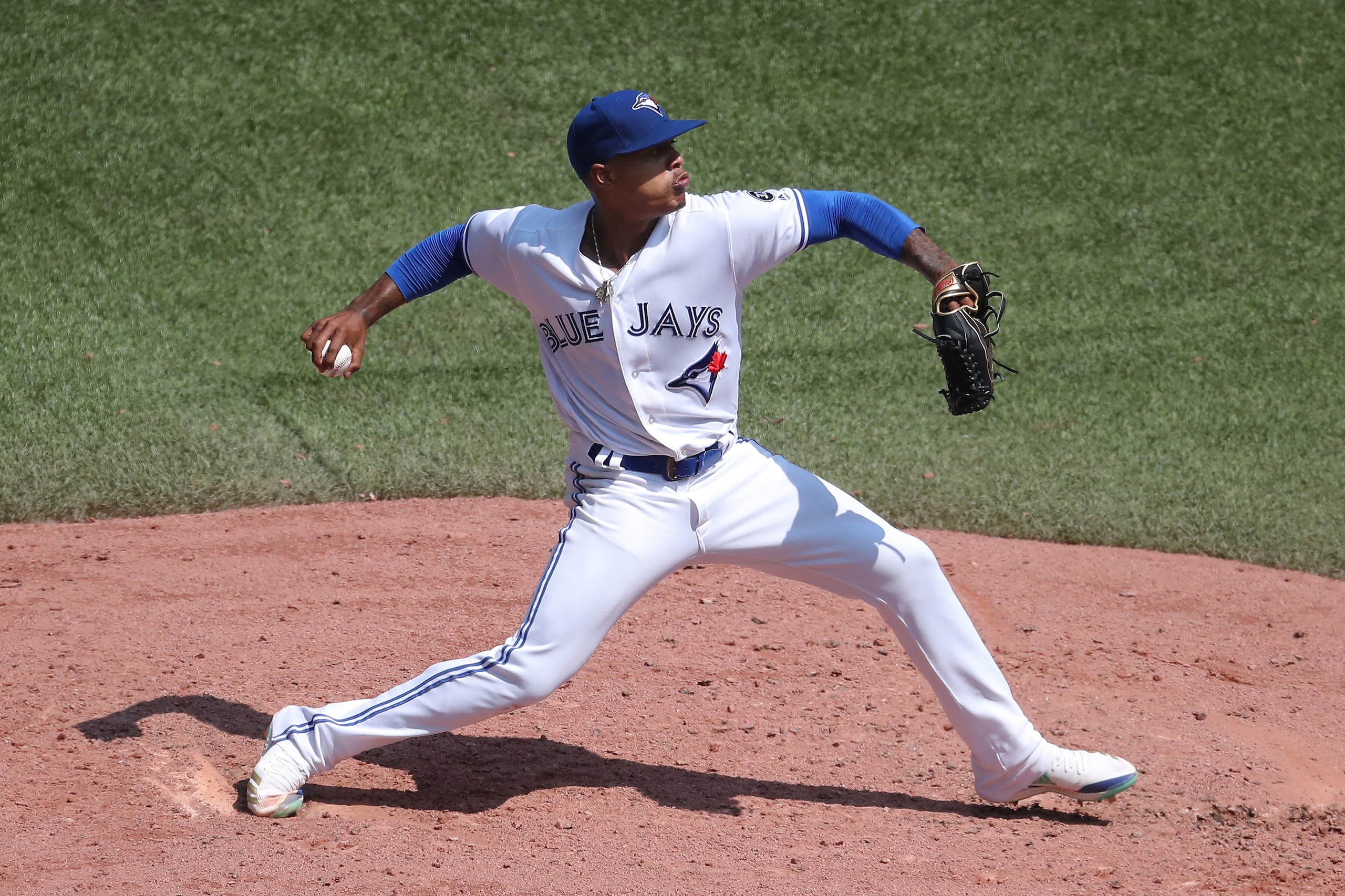 TORONTO, ON - AUGUST 12: Marcus Stroman #6 of the Toronto Blue Jays delivers a pitch in the fifth inning during MLB game action against the Tampa Bay Rays at Rogers Centre on August 12, 2018 in Toronto, Canada. (Photo by Tom Szczerbowski/Getty Images)