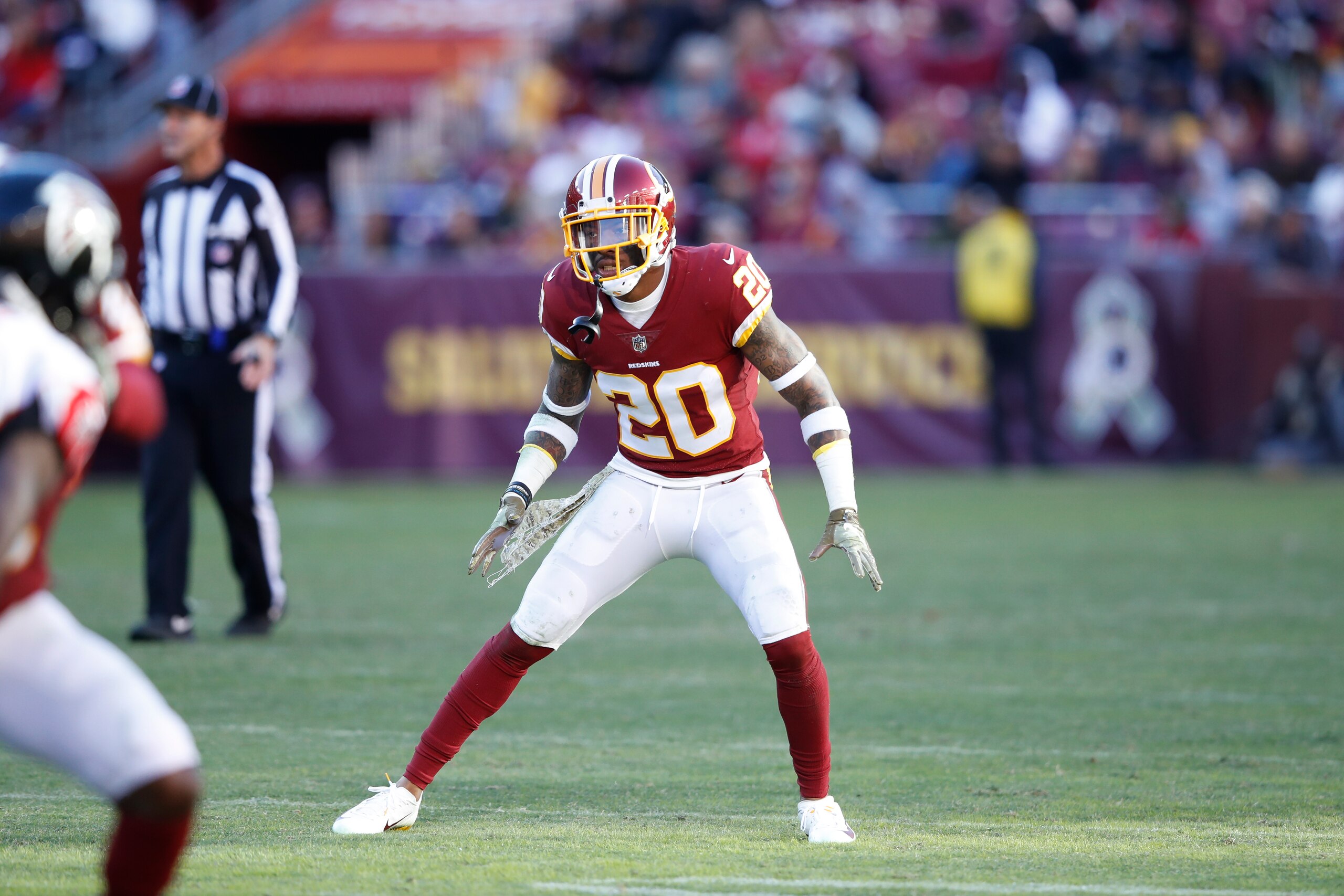 LANDOVER, MD - NOVEMBER 04: Ha Ha Clinton-Dix #20 of the Washington Redskins in action during the game against the Atlanta Falcons at FedEx Field on November 4, 2018 in Landover, Maryland. Atlanta won 38-14. (Photo by Joe Robbins/Getty Images) LANDOVER, MD - NOVEMBER 04: Ha Ha Clinton-Dix #20 of the Washington Redskins in action during the game against the Atlanta Falcons at FedEx Field on November 4, 2018 in Landover, Maryland. Atlanta won 38-14. (Photo by Joe Robbins/Getty Images)