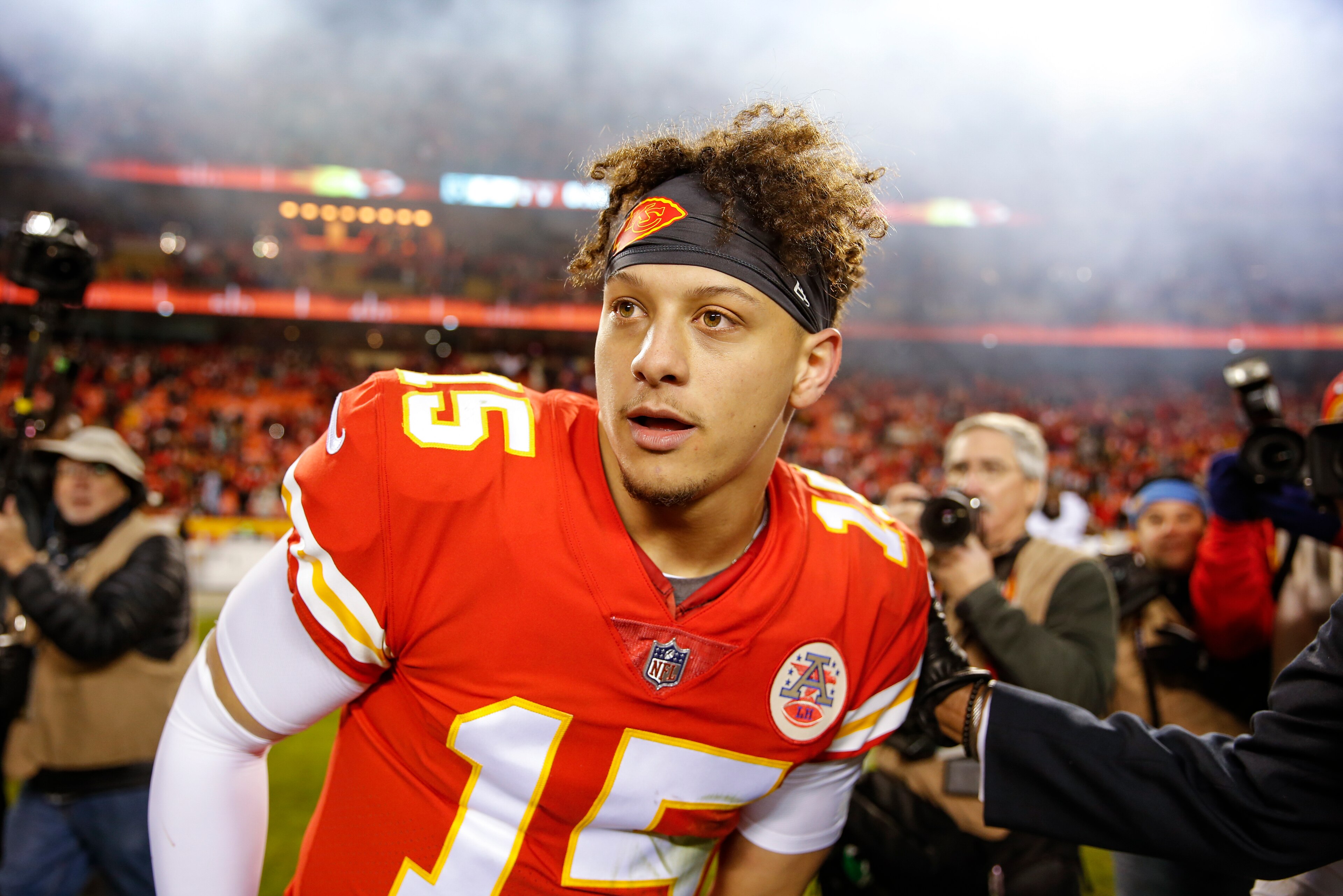 KANSAS CITY, MO - DECEMBER 30: Patrick Mahomes #15 of the Kansas City Chiefs looks for Oakland Raiders players to greet at the conclusion of the Chiefs' 35-3 victory at Arrowhead Stadium on December 30, 2018 in Kansas City, Missouri. (Photo by David Eulit