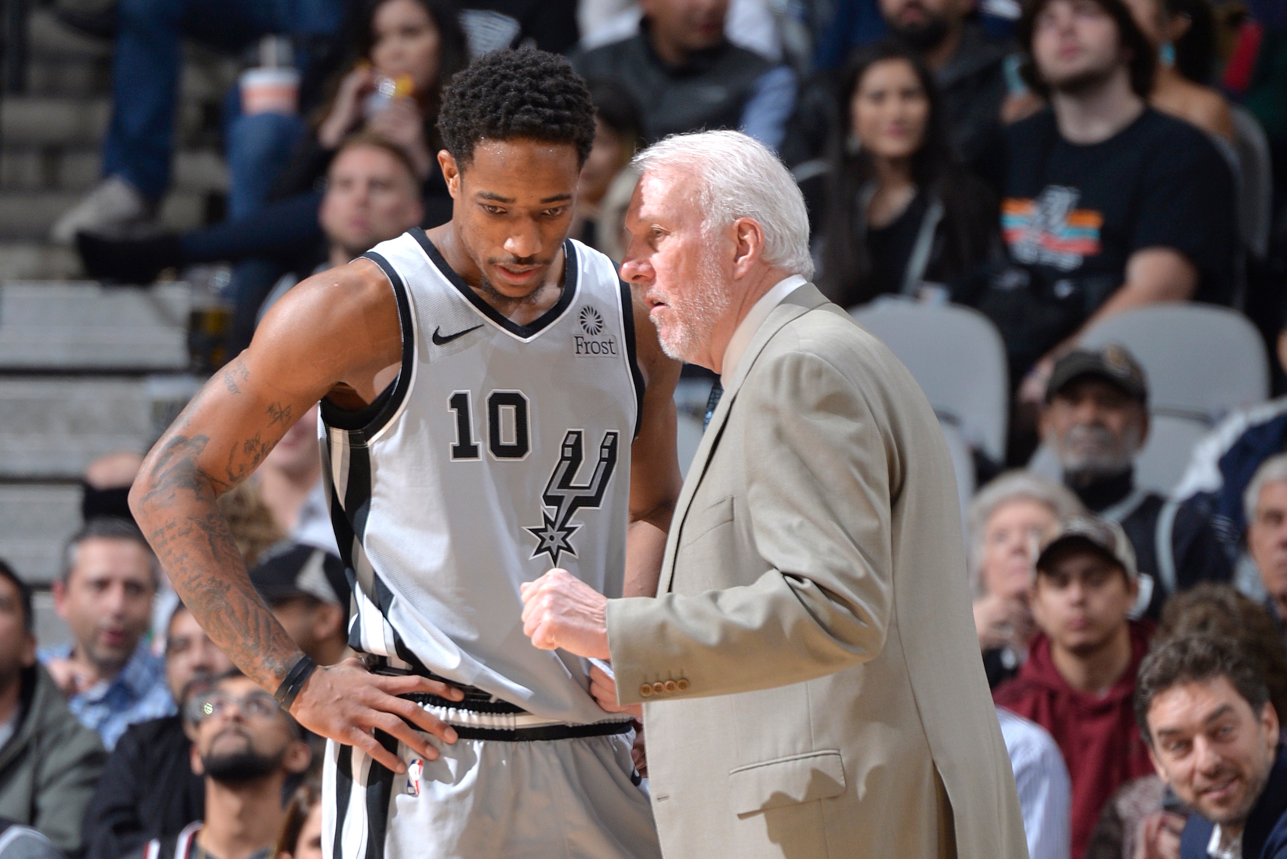 SAN ANTONIO, TX - DECEMBER 15: Head Coach Gregg Popovich speaks with DeMar DeRozan #10 of the San Antonio Spurs during the game against the Chicago Bulls on December 15, 2018 at the AT&T Center in San Antonio, Texas. NOTE TO USER: User expressly acknowle SAN ANTONIO, TX - DECEMBER 15: Head Coach Gregg Popovich speaks with DeMar DeRozan #10 of the San Antonio Spurs during the game against the Chicago Bulls on December 15, 2018 at the AT&T Center in San Antonio, Texas. NOTE TO USER: User expressly acknowle