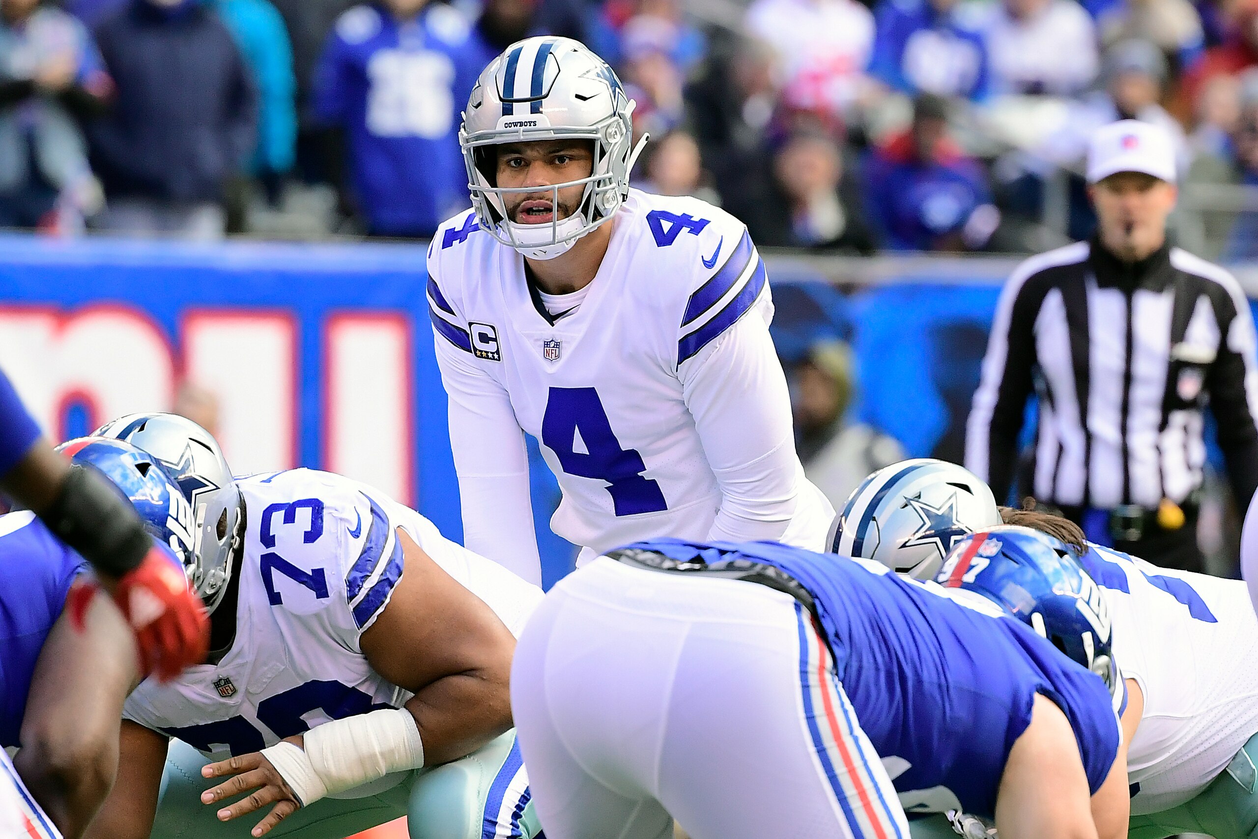 EAST RUTHERFORD, NEW JERSEY - DECEMBER 30:  Dak Prescott #4 of the Dallas Cowboys prepares to snap the ball against the New York Giants at MetLife Stadium on December 30, 2018 in East Rutherford, New Jersey. (Photo by Steven Ryan/Getty Images)