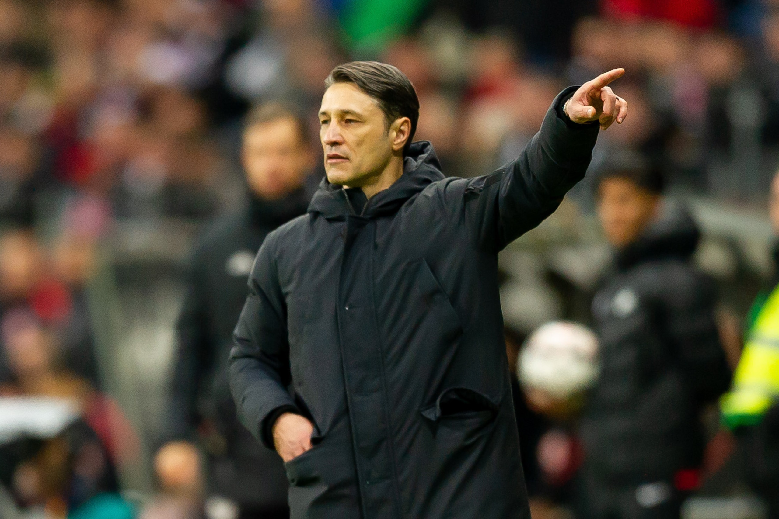 FRANKFURT AM MAIN, GERMANY - DECEMBER 22: Head coach Niko Kovac of Bayern Muenchen gestures during the Bundesliga match between Eintracht Frankfurt and FC Bayern Muenchen at Commerzbank-Arena on December 22, 2018 in Frankfurt am Main, Germany. (Photo by T