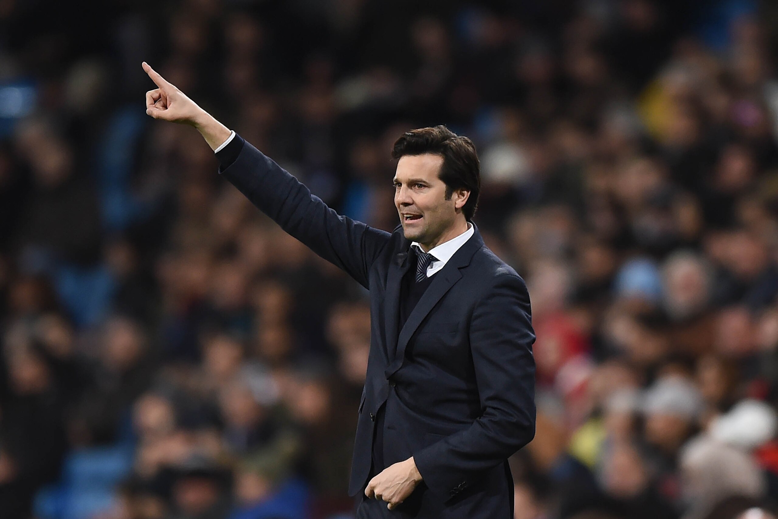 MADRID, SPAIN - JANUARY 09: Santiago Solari, head coach of Real Madrid CF reacts during the Copa del Rey Round of 16 match between Real Madrid CF and CD Leganes at estadio Santiago Bernabeu on January 09, 2019 in Madrid, Spain. (Photo by Denis Doyle/Getty