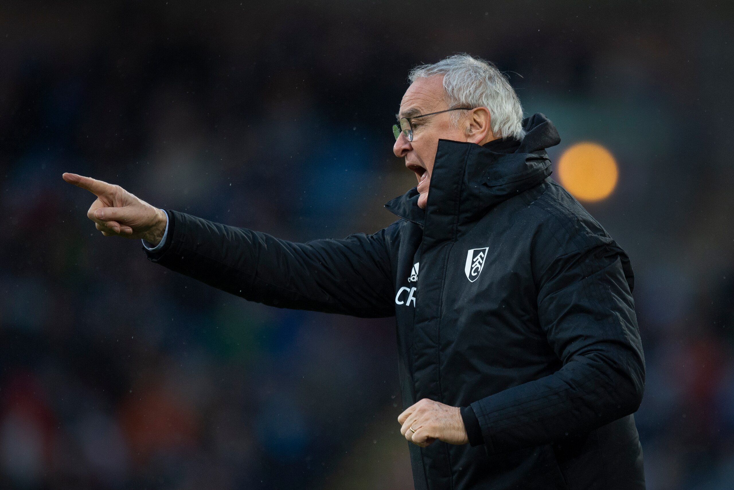 BURNLEY, ENGLAND - JANUARY 12: Fulham manager Claudio Ranieri sends out instructions to his players during the Premier League match between Burnley FC and Fulham FC at Turf Moor on January 12, 2019 in Burnley, United Kingdom. (Photo by Visionhaus/Getty Im