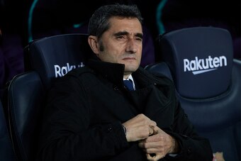 BARCELONA, SPAIN - JANUARY 13: Ernesto Valverde, Manager of FC Barcelona looks on prior to the La Liga match between FC Barcelona and SD Eibar at Camp Nou on January 13, 2019 in Barcelona, Spain. (Photo by Quality Sport Images/Getty Images)