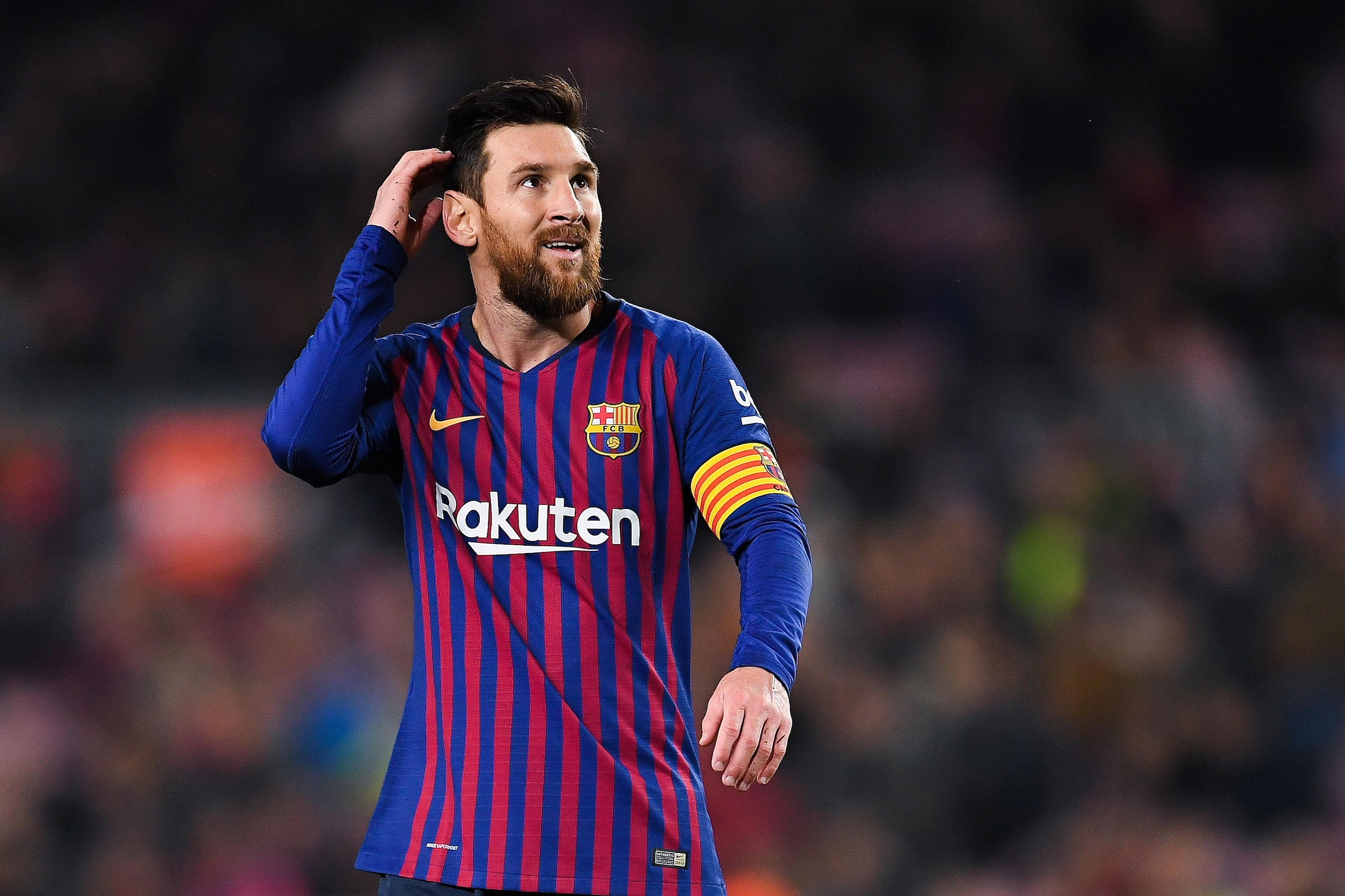 BARCELONA, SPAIN - JANUARY 17: Lionel Messi of FC Barcelona looks on during the Copa del Rey Round of 16 match between FC Barcelona and Levante at Camp Nou on January 17, 2019 in Barcelona, Spain. (Photo by David Ramos/Getty Images)