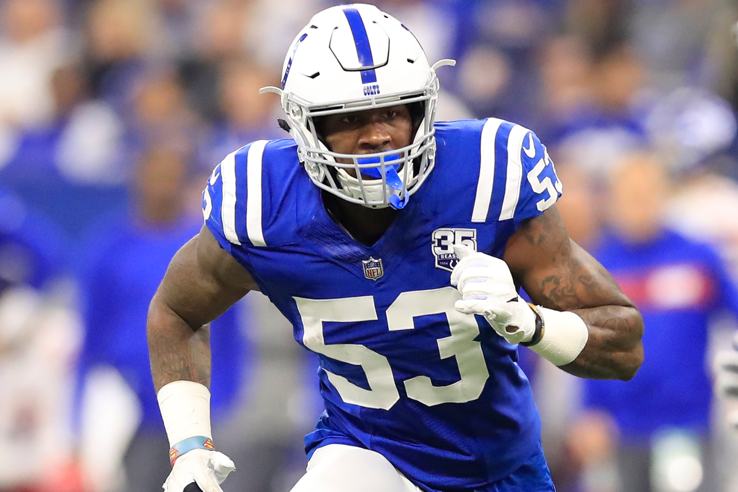 INDIANAPOLIS, INDIANA - DECEMBER 23: Darius Leonard #53 of the Indianapolis Colts in action during the game against the New York Giants in the second quarter at Lucas Oil Stadium on December 23, 2018 in Indianapolis, Indiana. (Photo by Andy Lyons/Getty Im